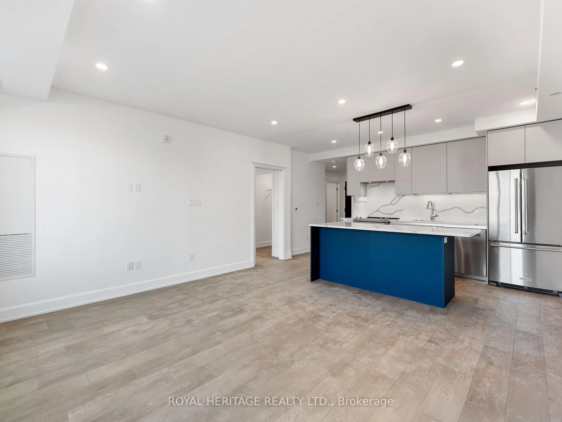 Photo 9 of Unit 407, 195 Hunter Street, Peterborough, Ashburnham Ward 4 — HOMEH