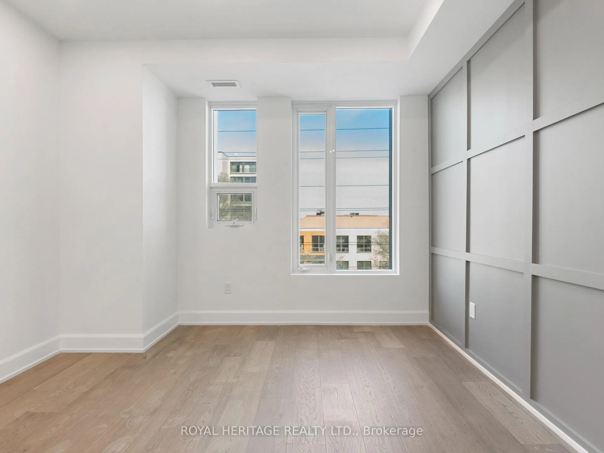 Photo 12 of Unit 407, 195 Hunter Street, Peterborough, Ashburnham Ward 4 — HOMEH