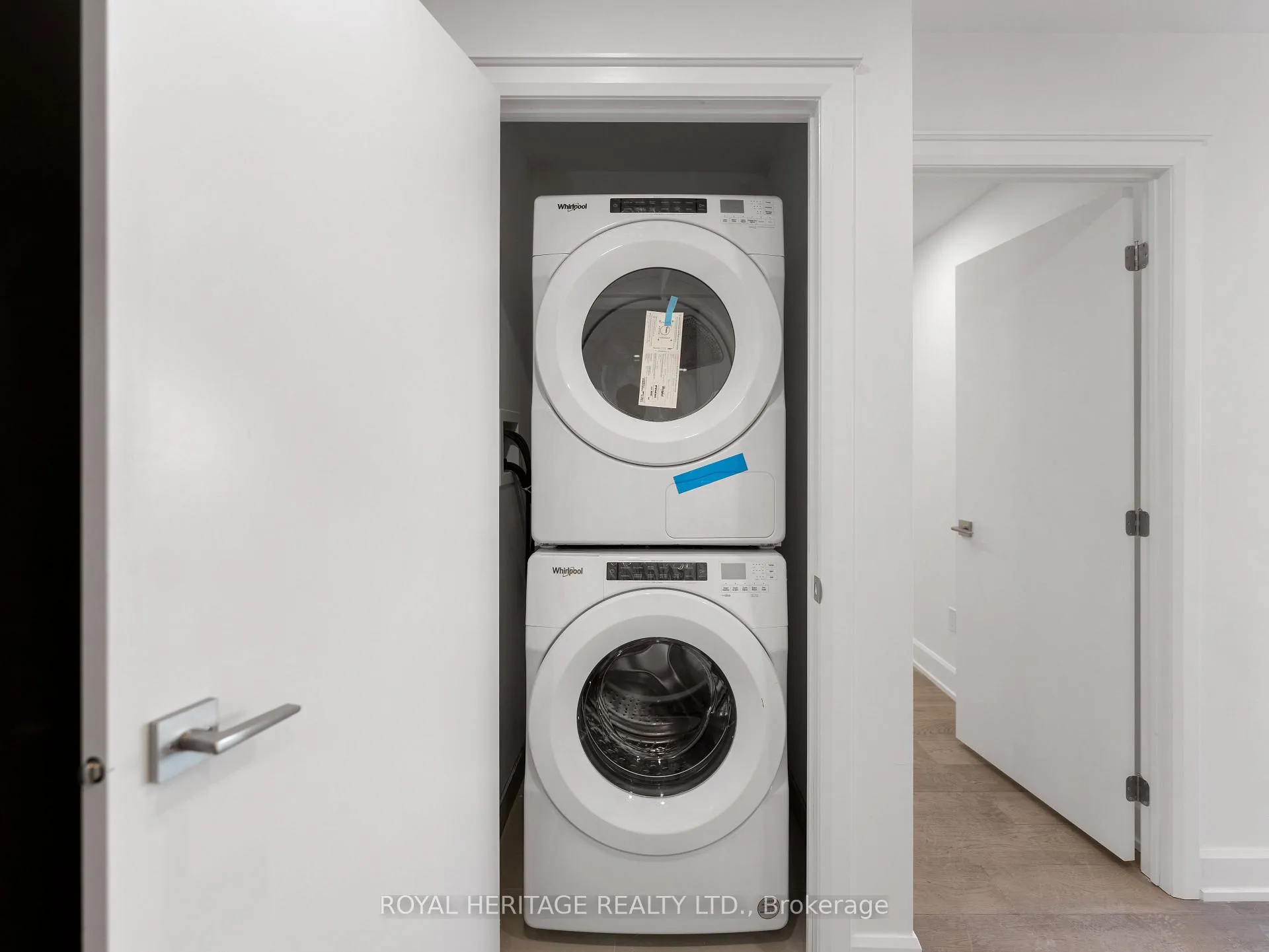 Photo 23 of Unit 407, 195 Hunter Street, Peterborough, Ashburnham Ward 4 — HOMEH