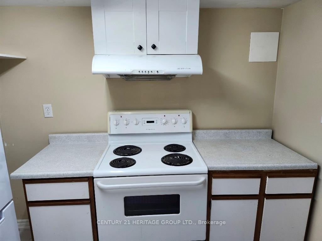 Photo 6 of 976 Glen Street E, Oshawa, Lakeview — HOMEH