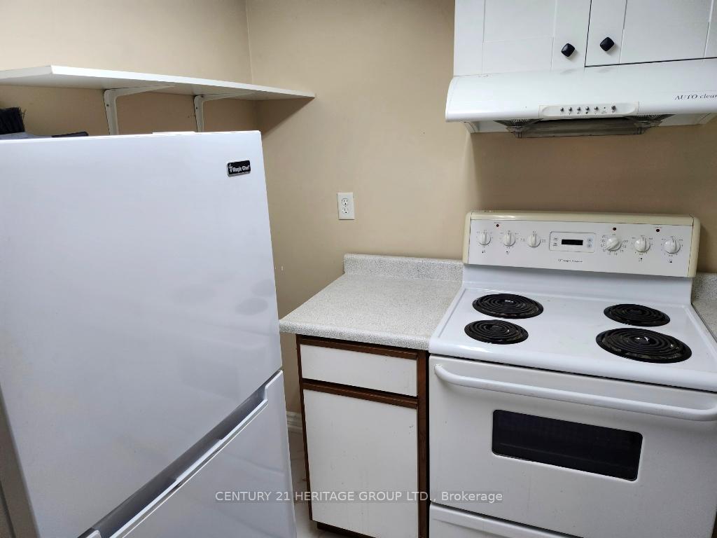 Photo 7 of 976 Glen Street E, Oshawa, Lakeview — HOMEH