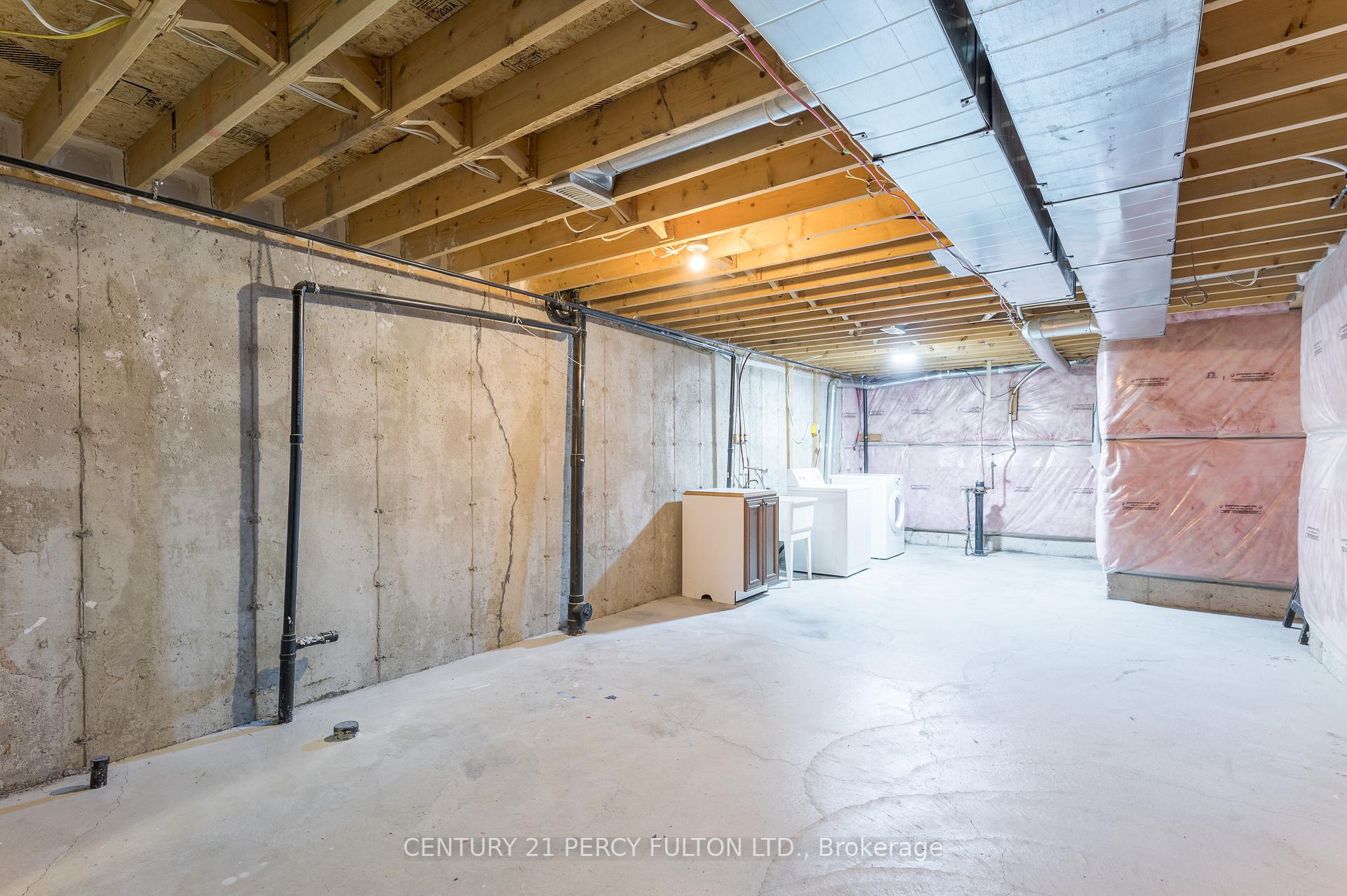 Photo 32 of 223 Cowling Heights, Peterborough, Monaghan Ward 2 — HOMEH