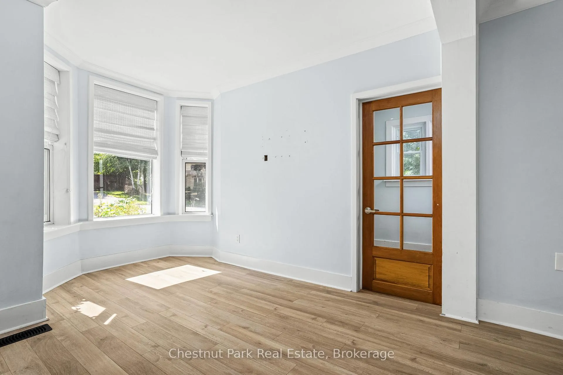 Photo 19 of 615 Bay Street, Gravenhurst, Muskoka (S) — HOMEH