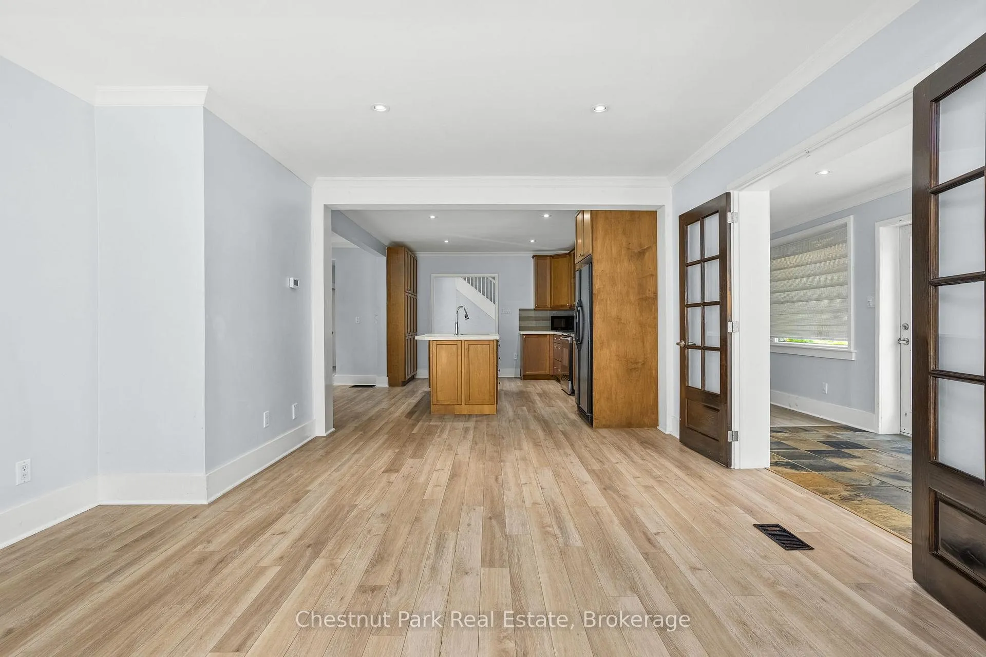 Photo 24 of 615 Bay Street, Gravenhurst, Muskoka (S) — HOMEH