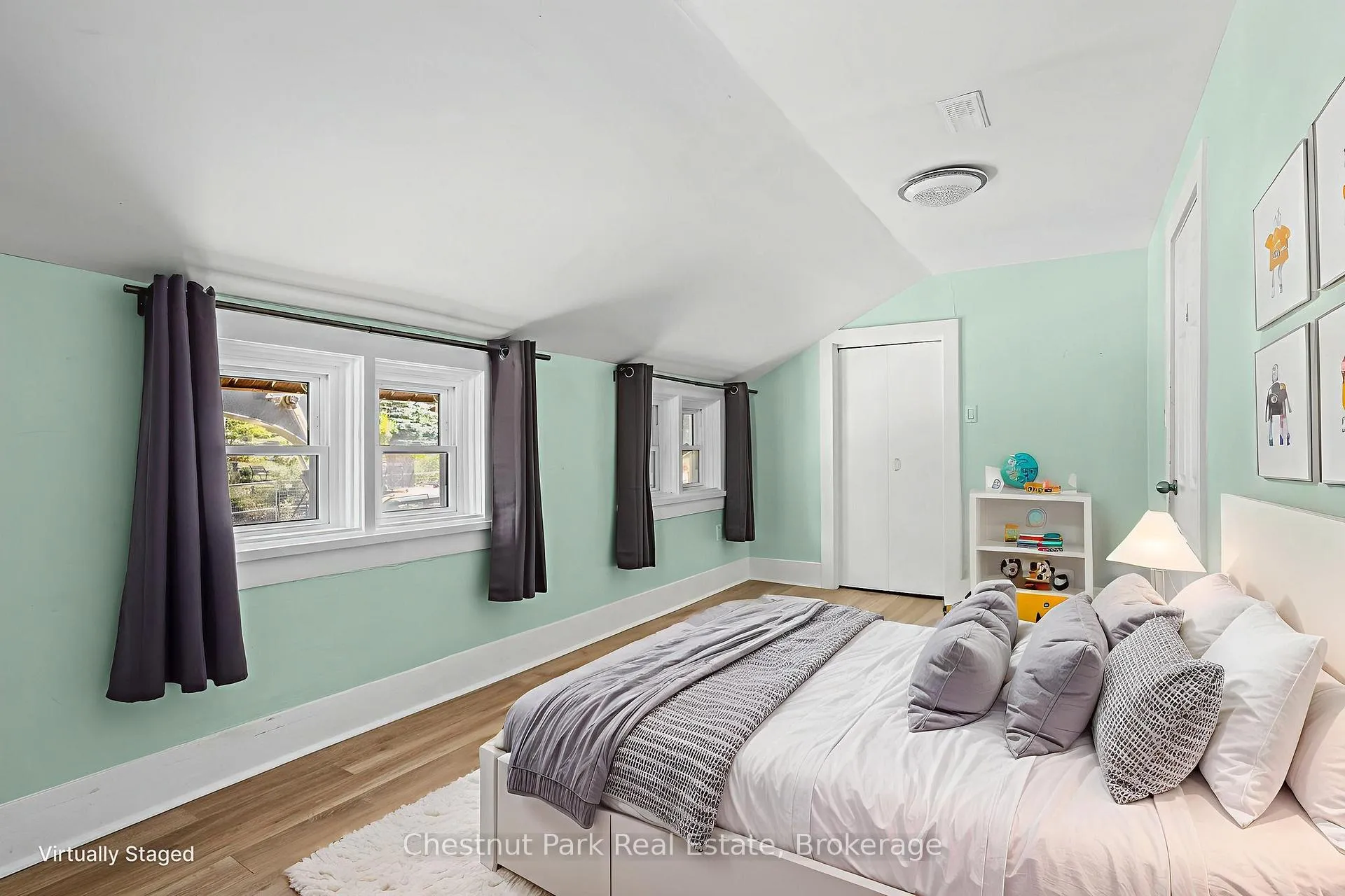 Photo 33 of 615 Bay Street, Gravenhurst, Muskoka (S) — HOMEH