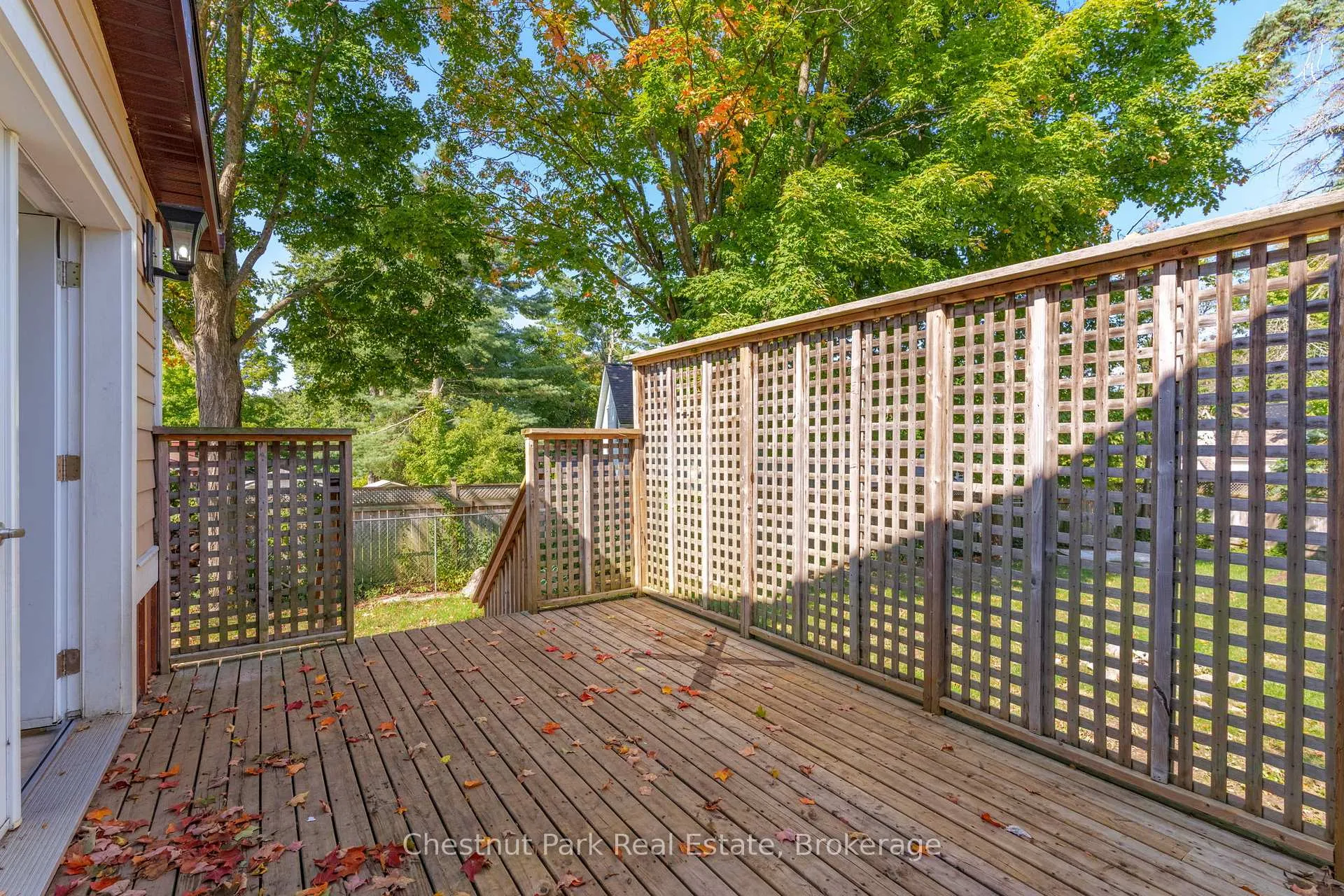 Photo 37 of 615 Bay Street, Gravenhurst, Muskoka (S) — HOMEH