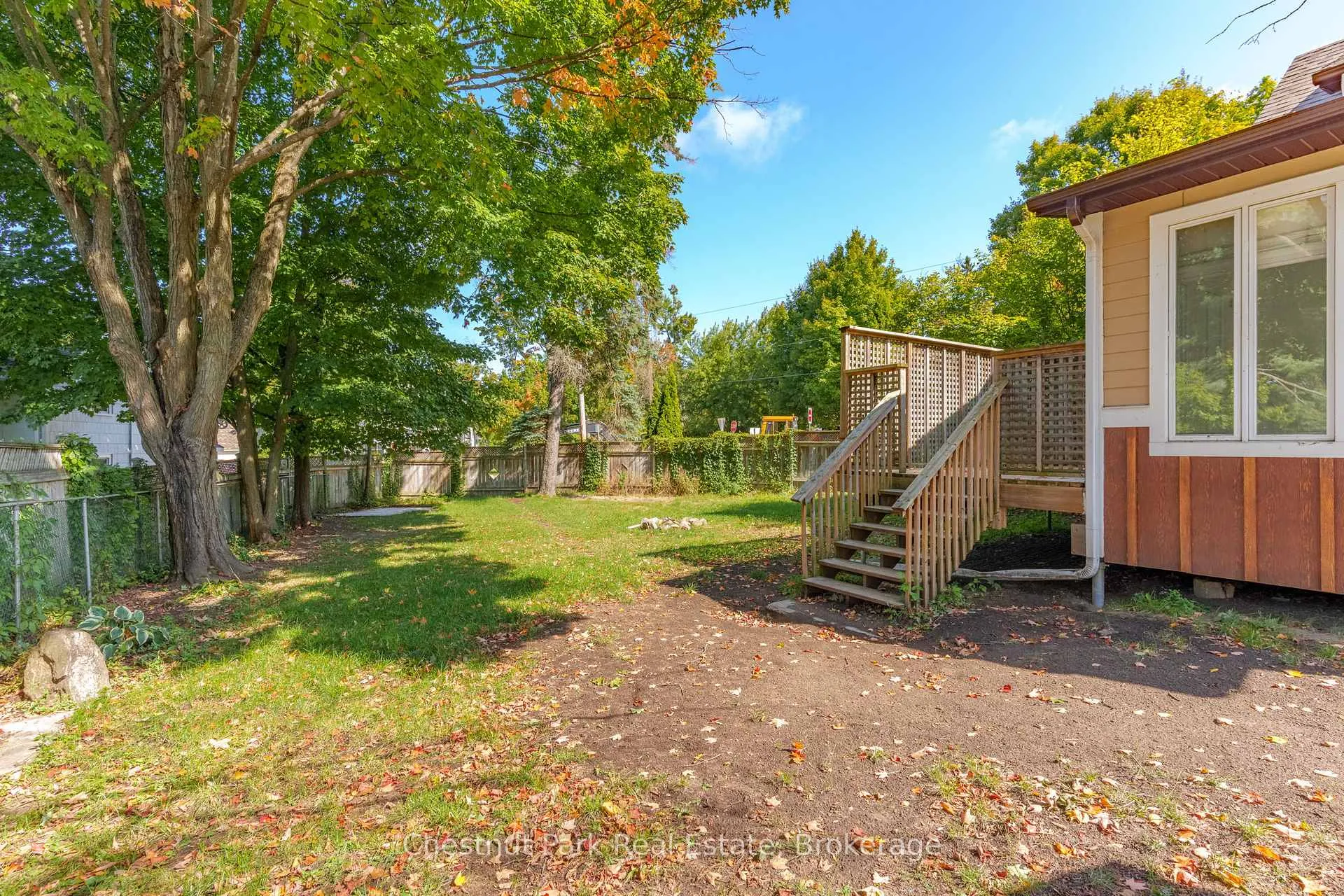 Photo 38 of 615 Bay Street, Gravenhurst, Muskoka (S) — HOMEH