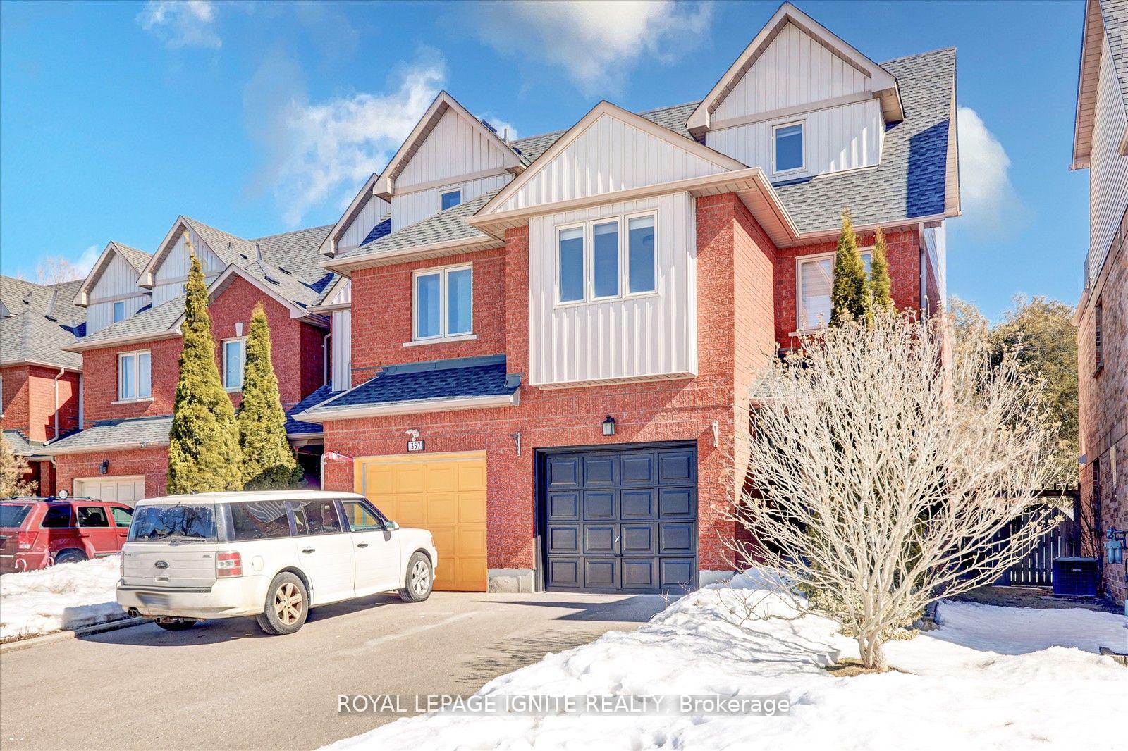 Photo 2 of 355 Sparrow Circle, Pickering, Highbush — HOMEH