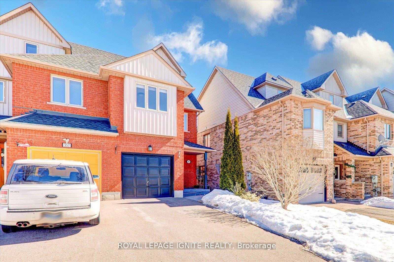 Photo 3 of 355 Sparrow Circle, Pickering, Highbush — HOMEH