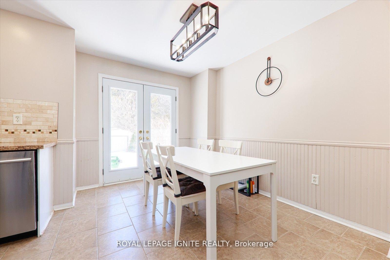 Photo 11 of 355 Sparrow Circle, Pickering, Highbush — HOMEH