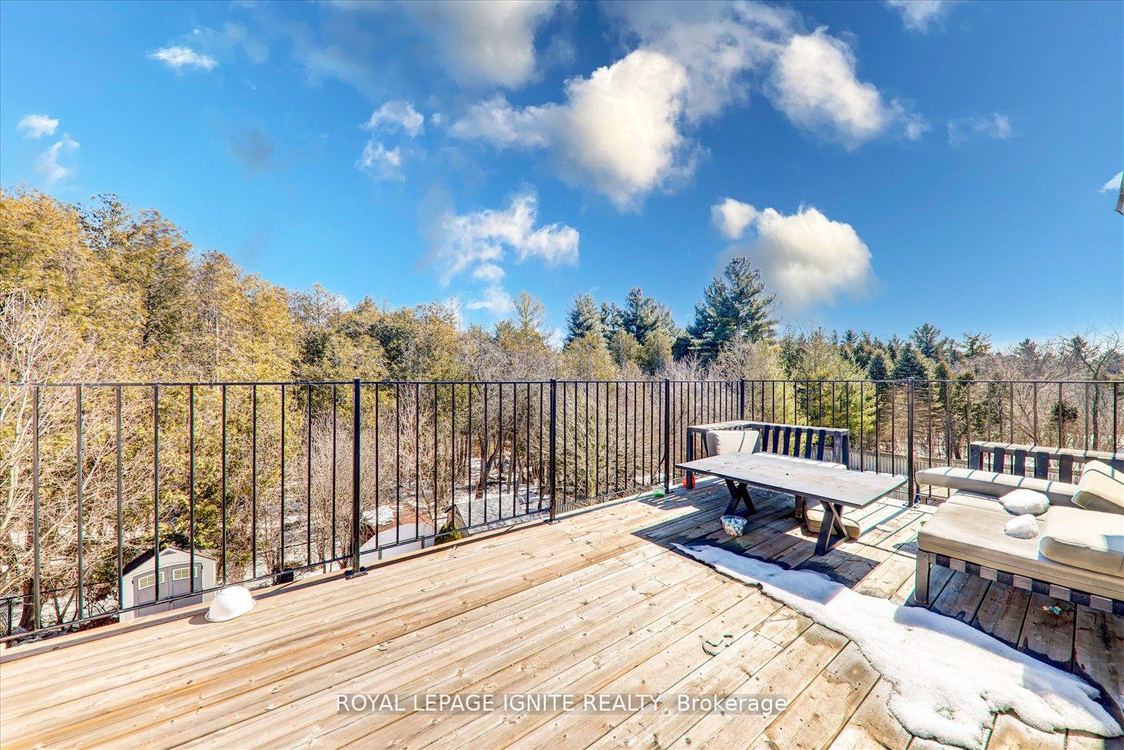 Photo 29 of 355 Sparrow Circle, Pickering, Highbush — HOMEH