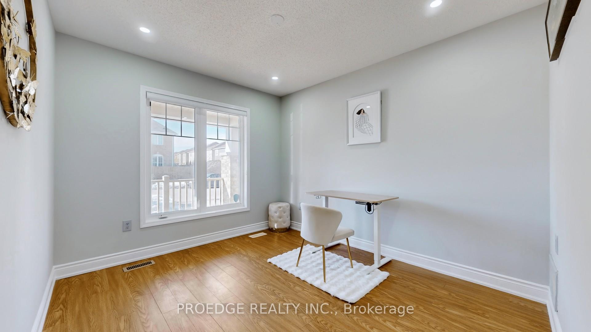 Photo 20 of 356 Leiterman Drive, Milton, Willmott — HOMEH