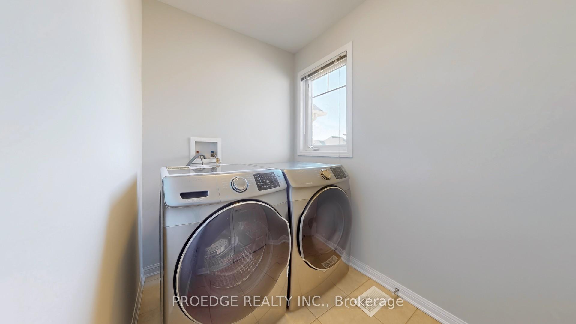 Photo 35 of 356 Leiterman Drive, Milton, Willmott — HOMEH