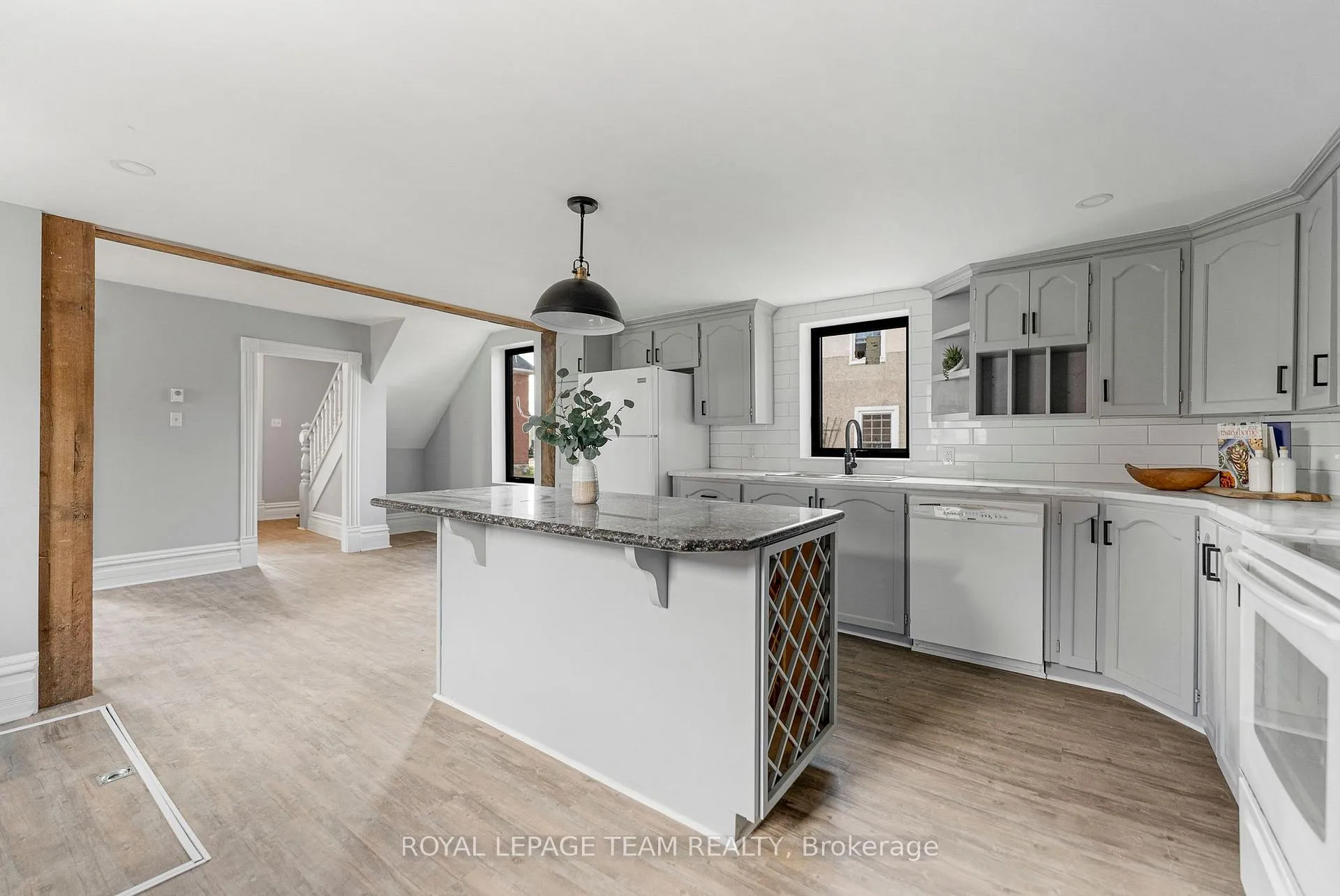 Photo 15 of 47 Bonnechere Street N, Renfrew — HOMEH