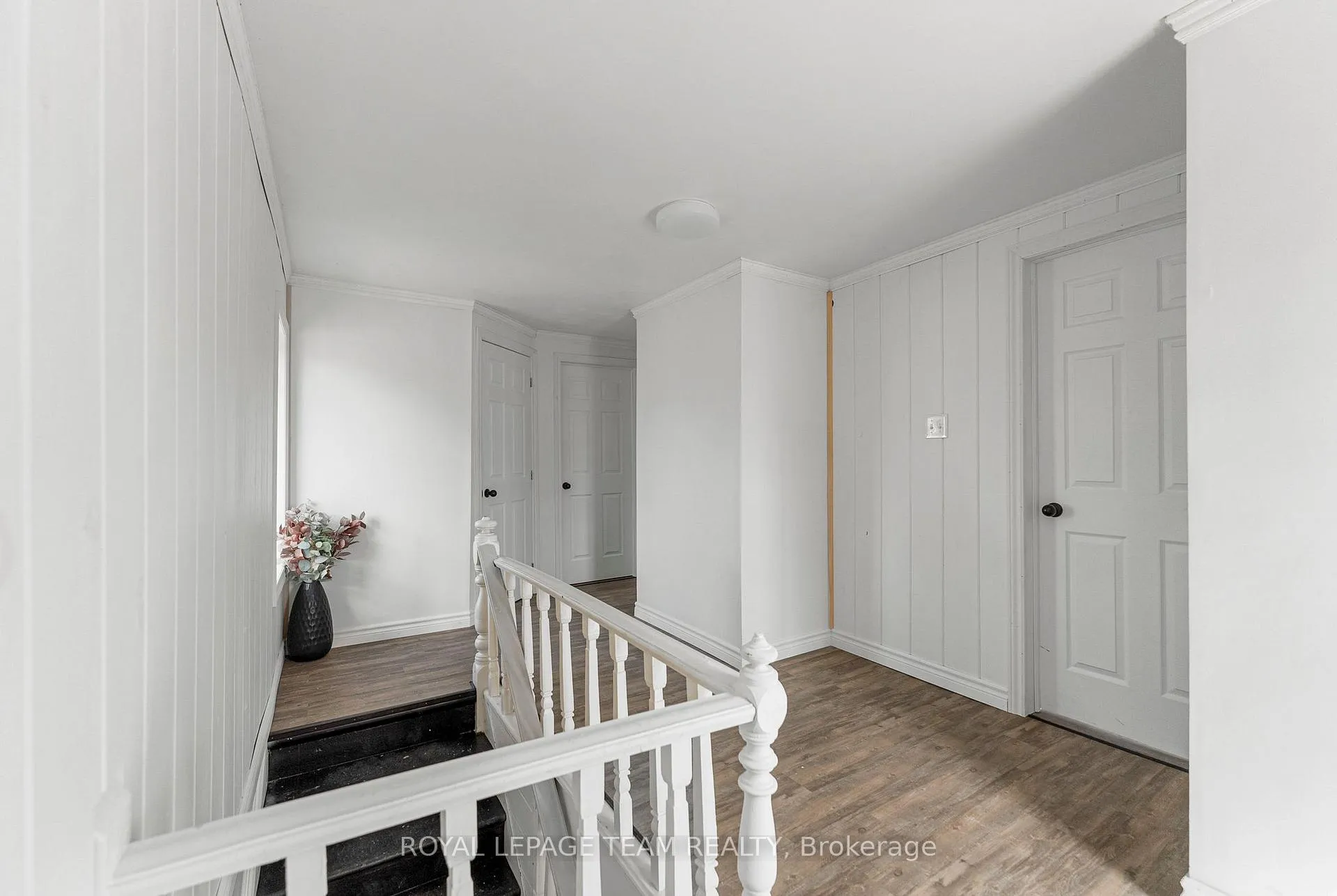 Photo 19 of 47 Bonnechere Street N, Renfrew — HOMEH