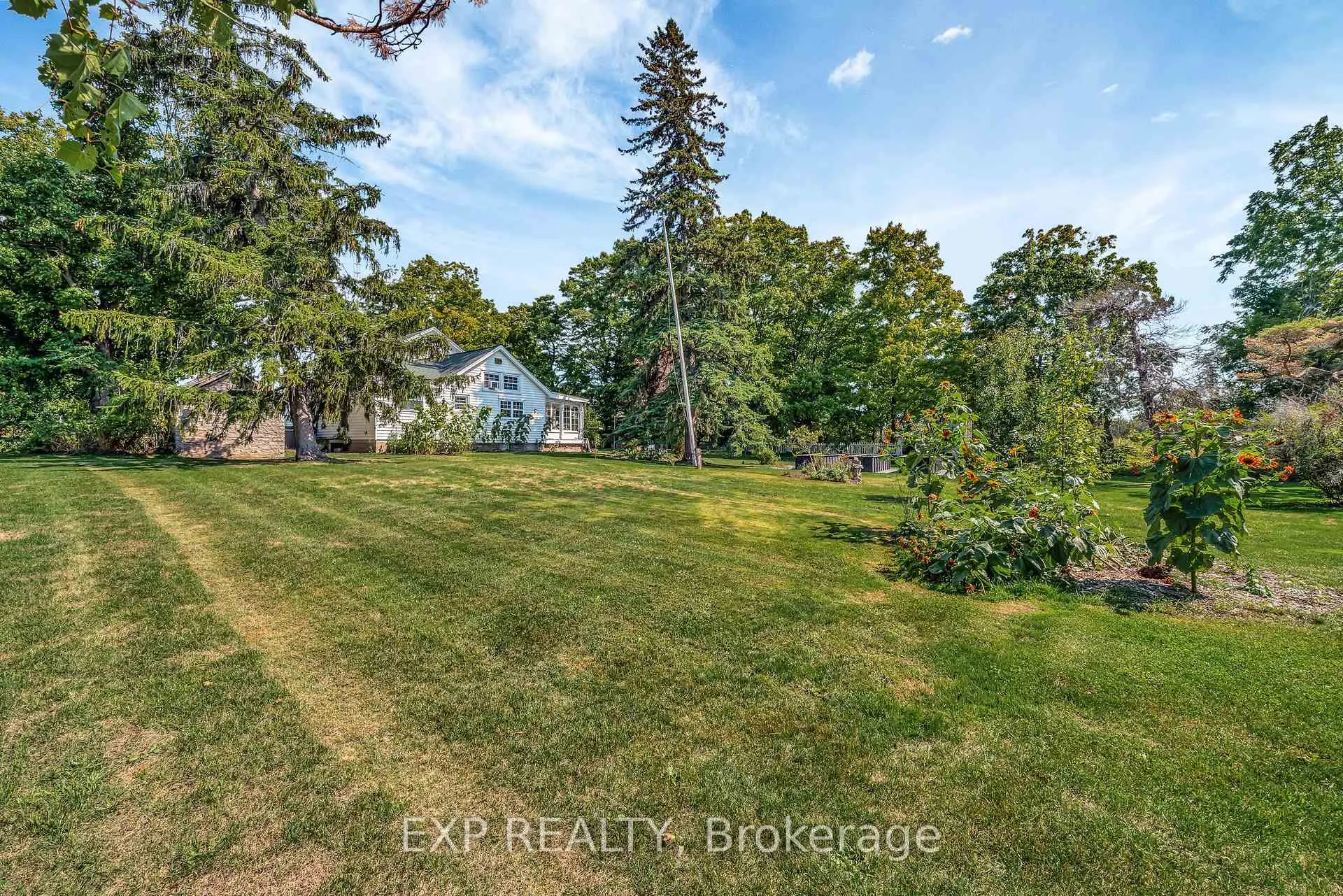 Photo 44 of 141 & 142 Station Road, Prince Edward County, Hillier Ward — HOMEH