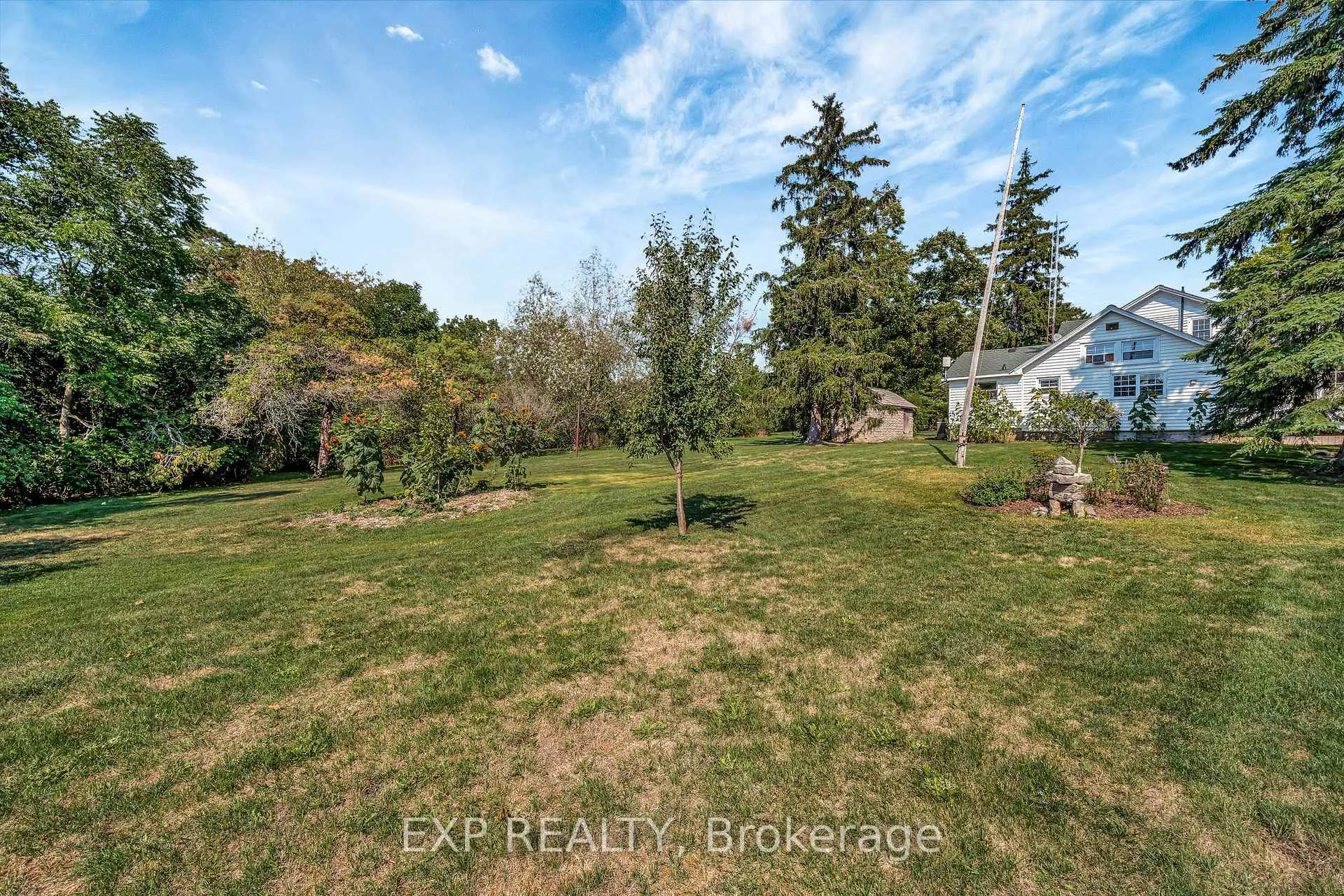 Photo 47 of 141 & 142 Station Road, Prince Edward County, Hillier Ward — HOMEH