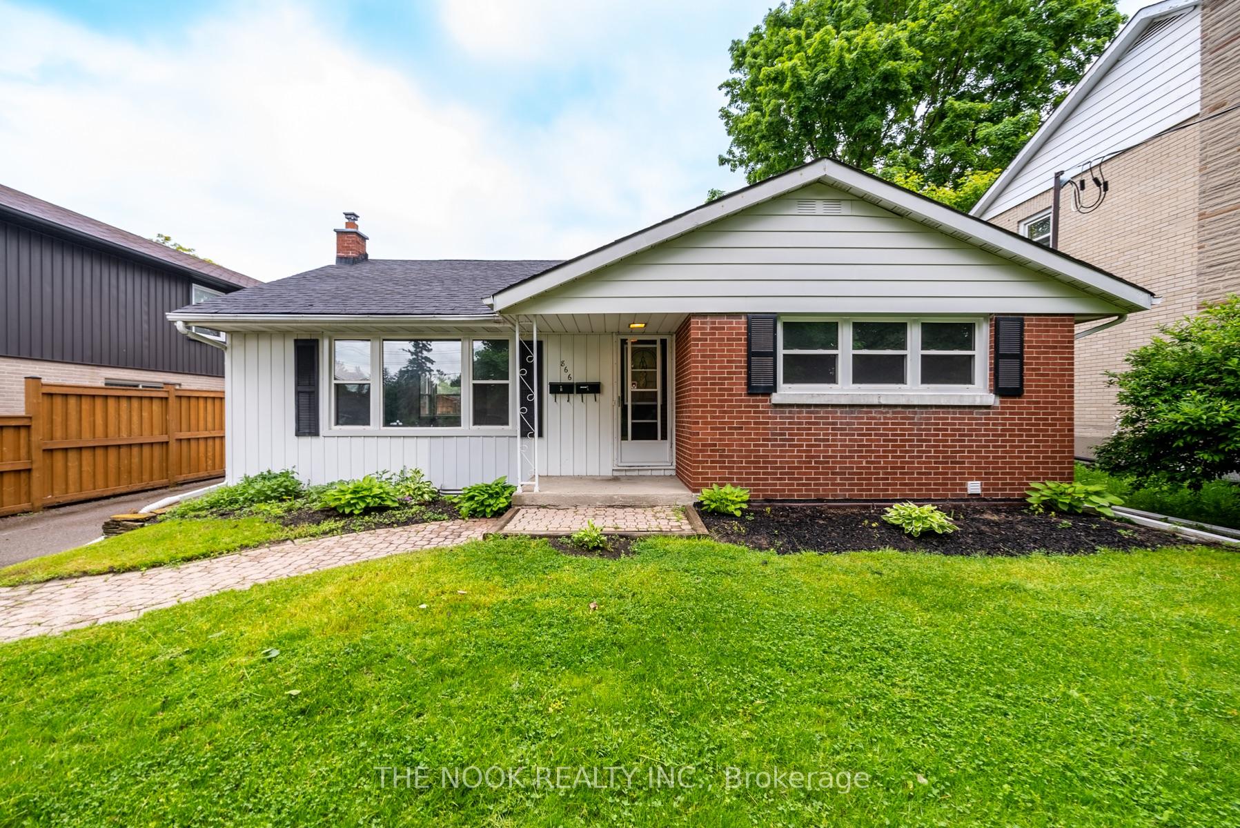 Photo 1 of 866 Regent Drive, Oshawa, Eastdale — HOMEH