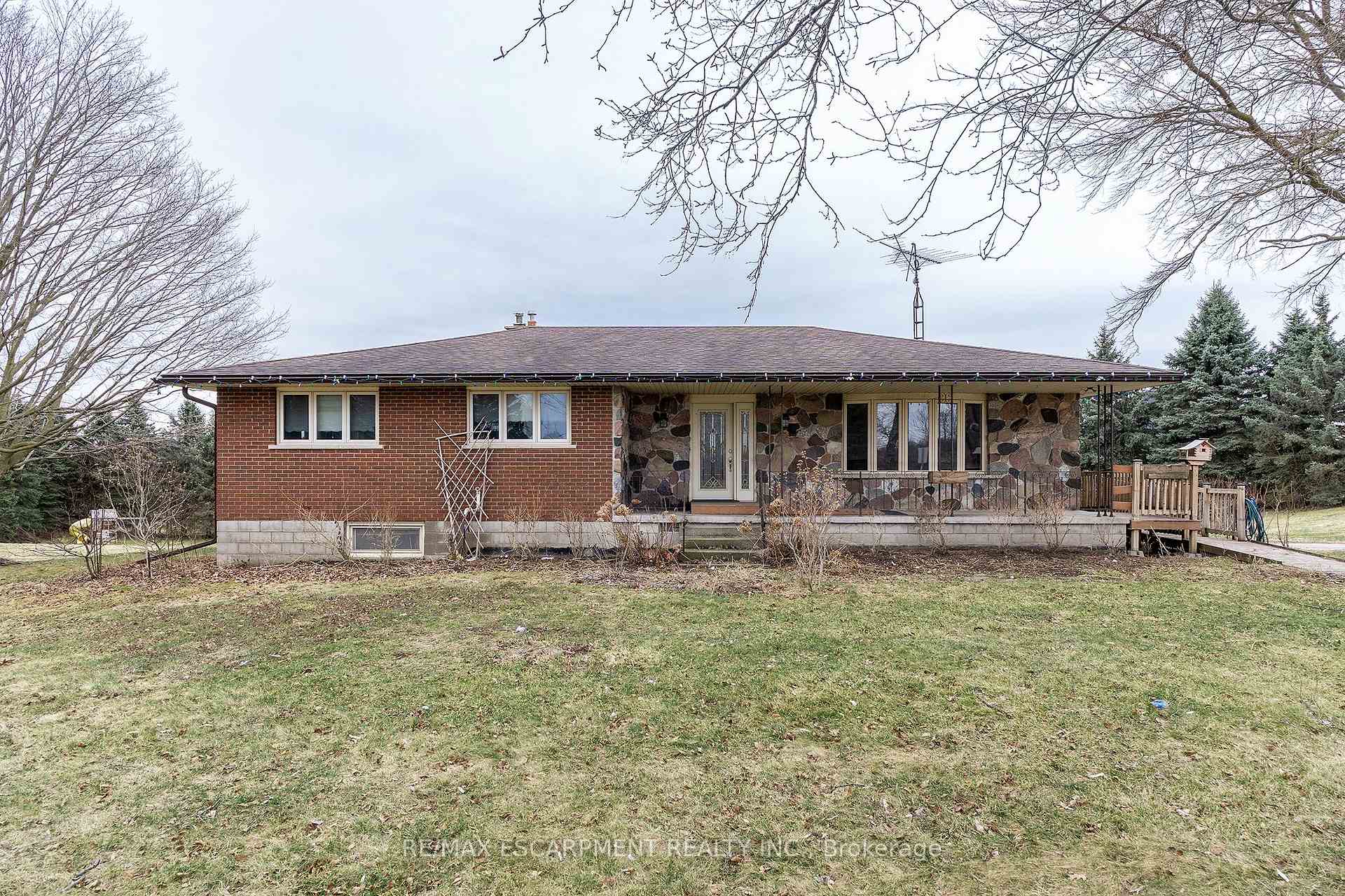 Photo 2 of 7123 Smith Road, Puslinch, Crieff/Aikensville/Killean — HOMEH