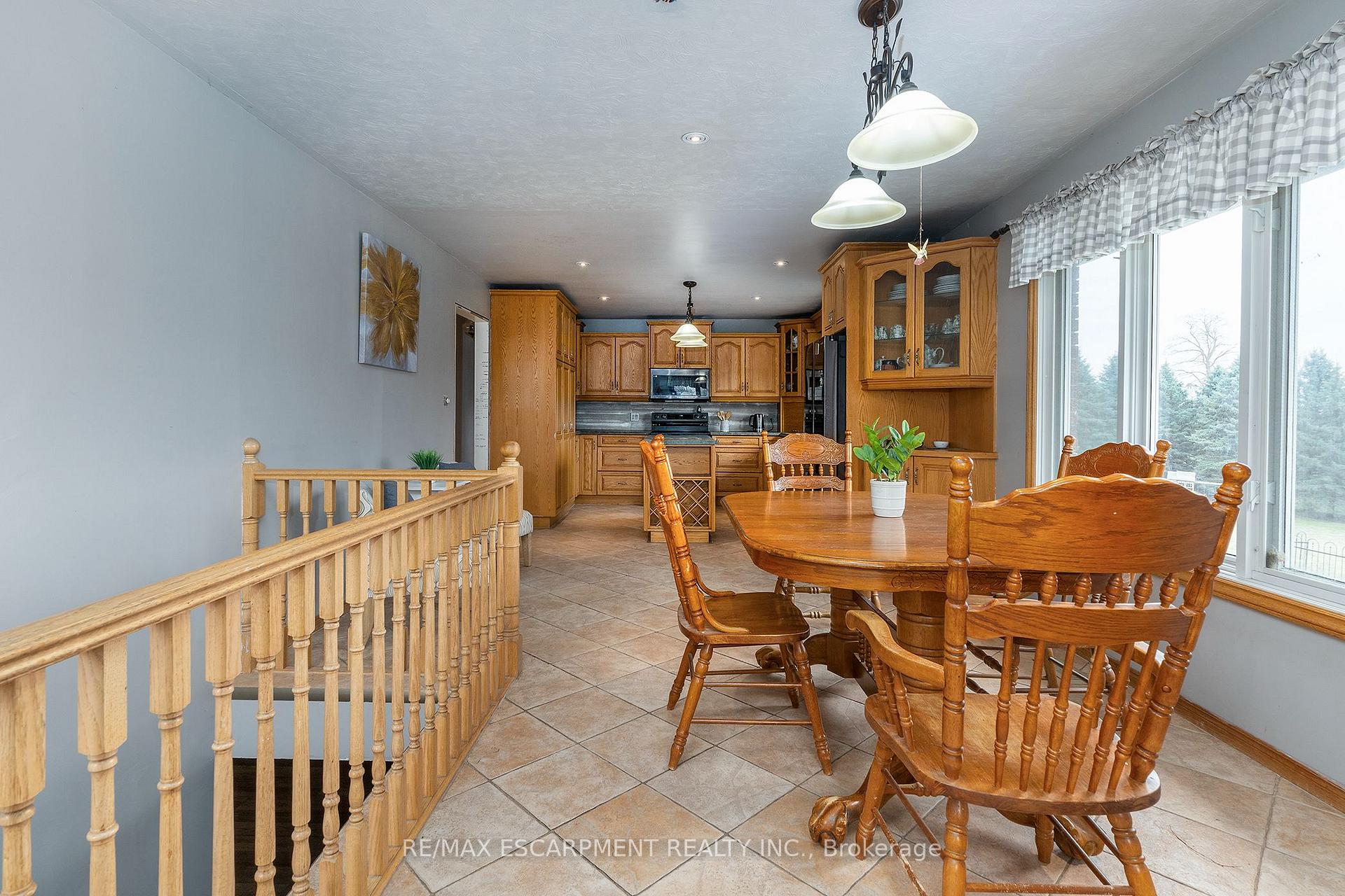 Photo 11 of 7123 Smith Road, Puslinch, Crieff/Aikensville/Killean — HOMEH