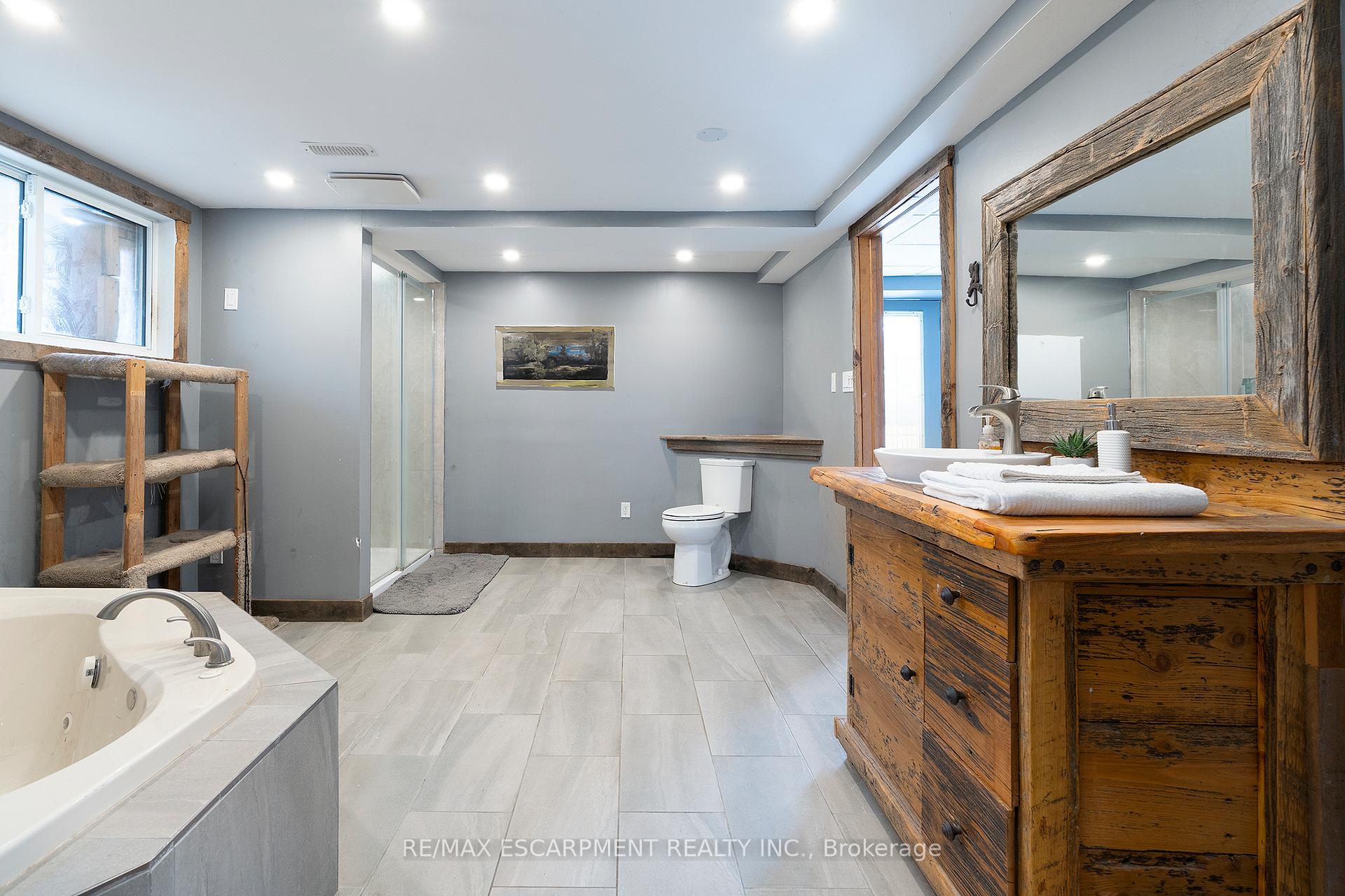 Photo 18 of 7123 Smith Road, Puslinch, Crieff/Aikensville/Killean — HOMEH