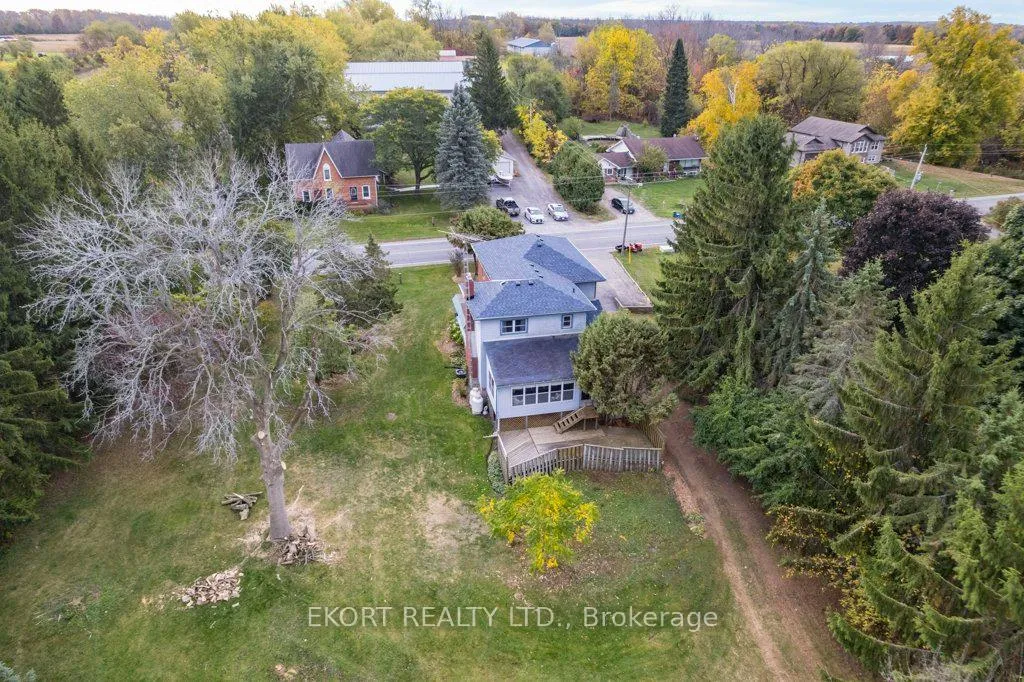 Photo 10 of 2422 County Rd 3, Prince Edward County, Ameliasburg Ward — HOMEH