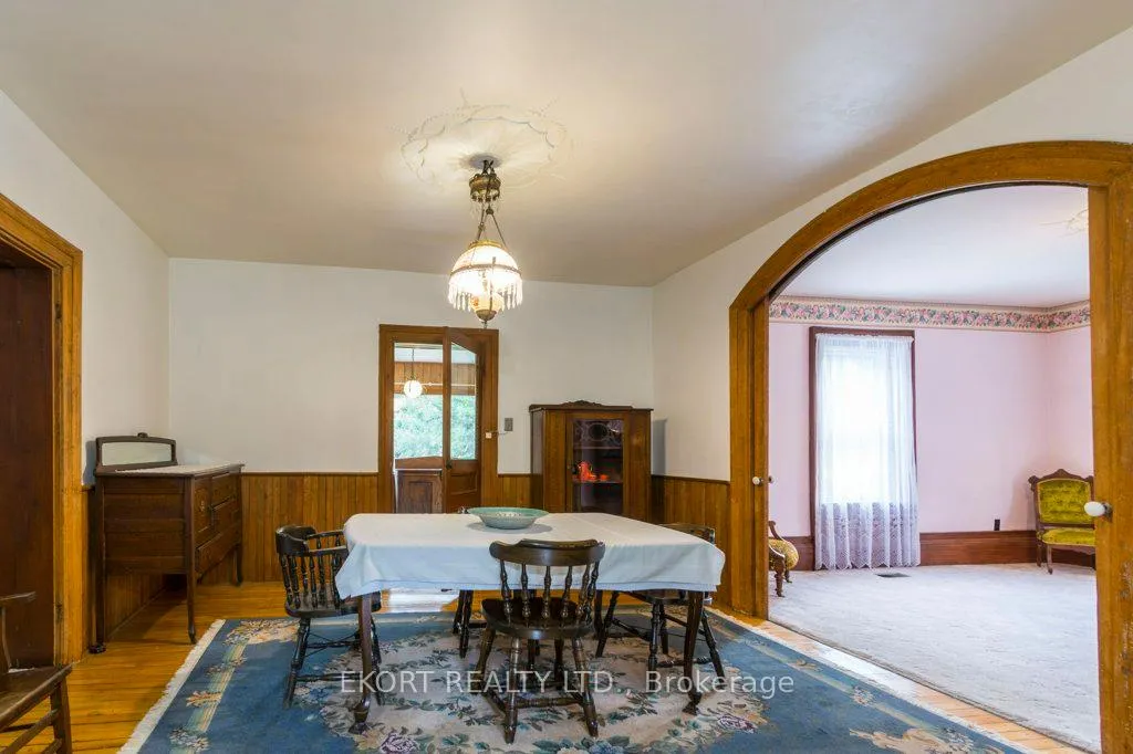 Photo 20 of 2422 County Rd 3, Prince Edward County, Ameliasburg Ward — HOMEH