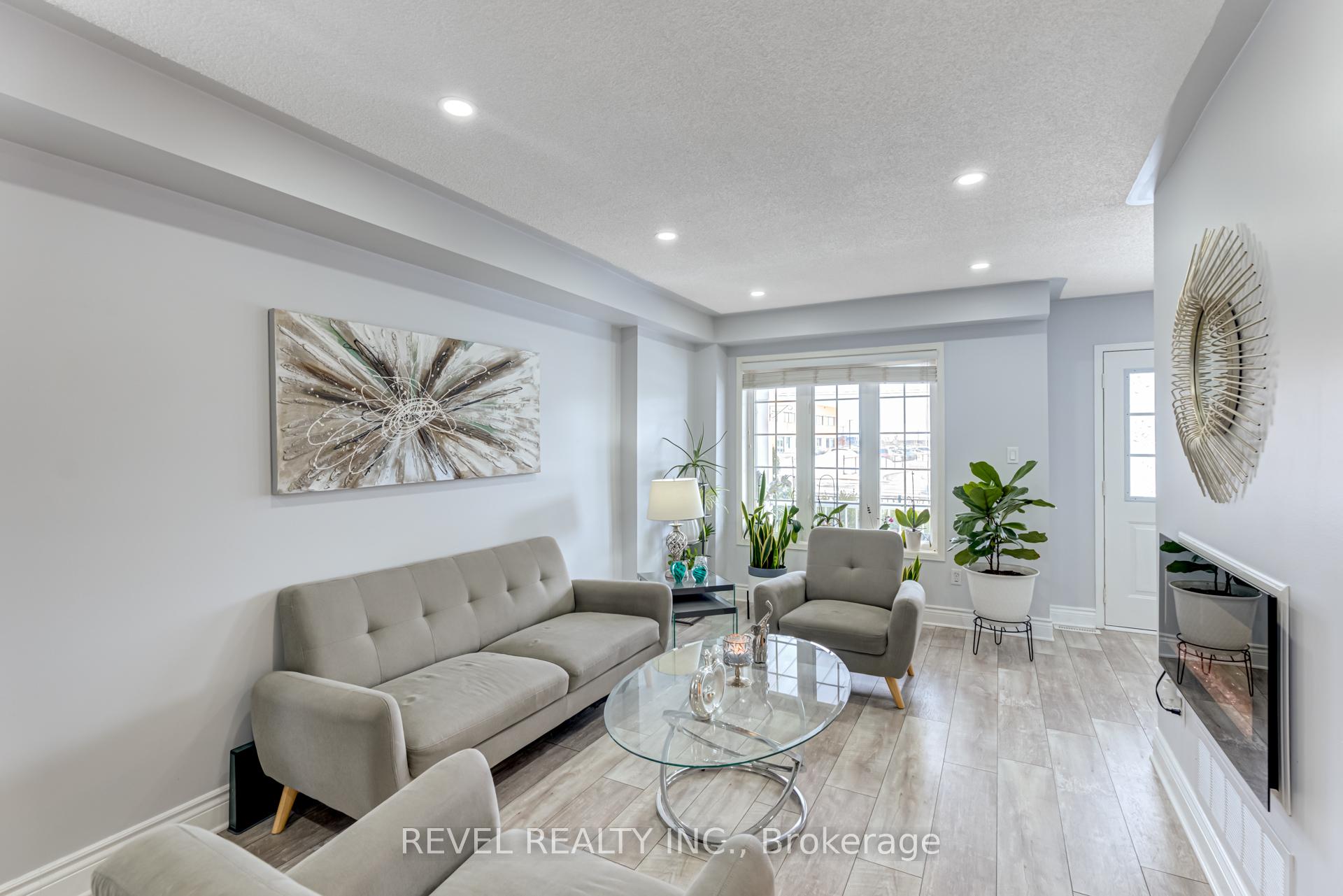 Photo 5 of 1080 Davis Lane, Milton, Dempsey — HOMEH