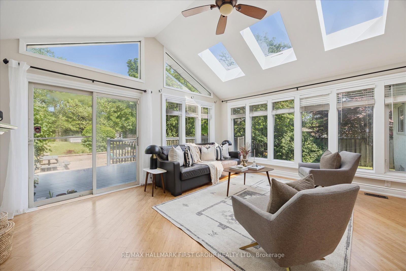 Photo 10 of 1919 Glenview Road, Pickering, Liverpool — HOMEH