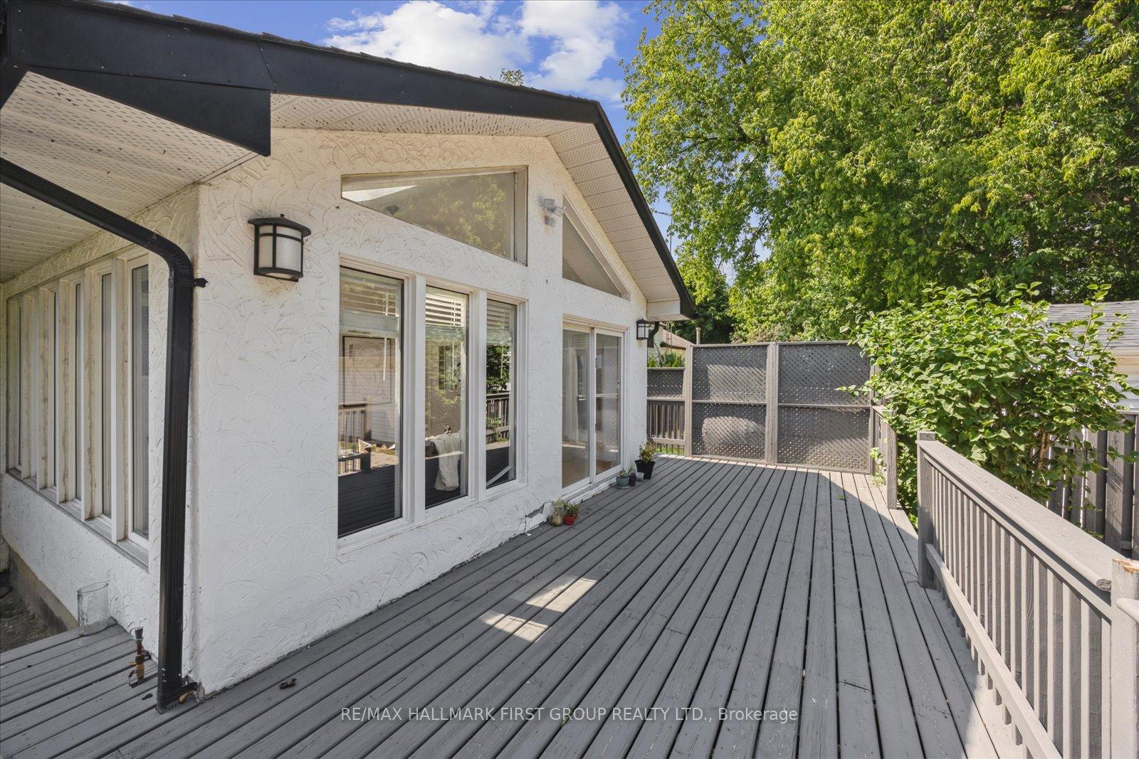Photo 21 of 1919 Glenview Road, Pickering, Liverpool — HOMEH
