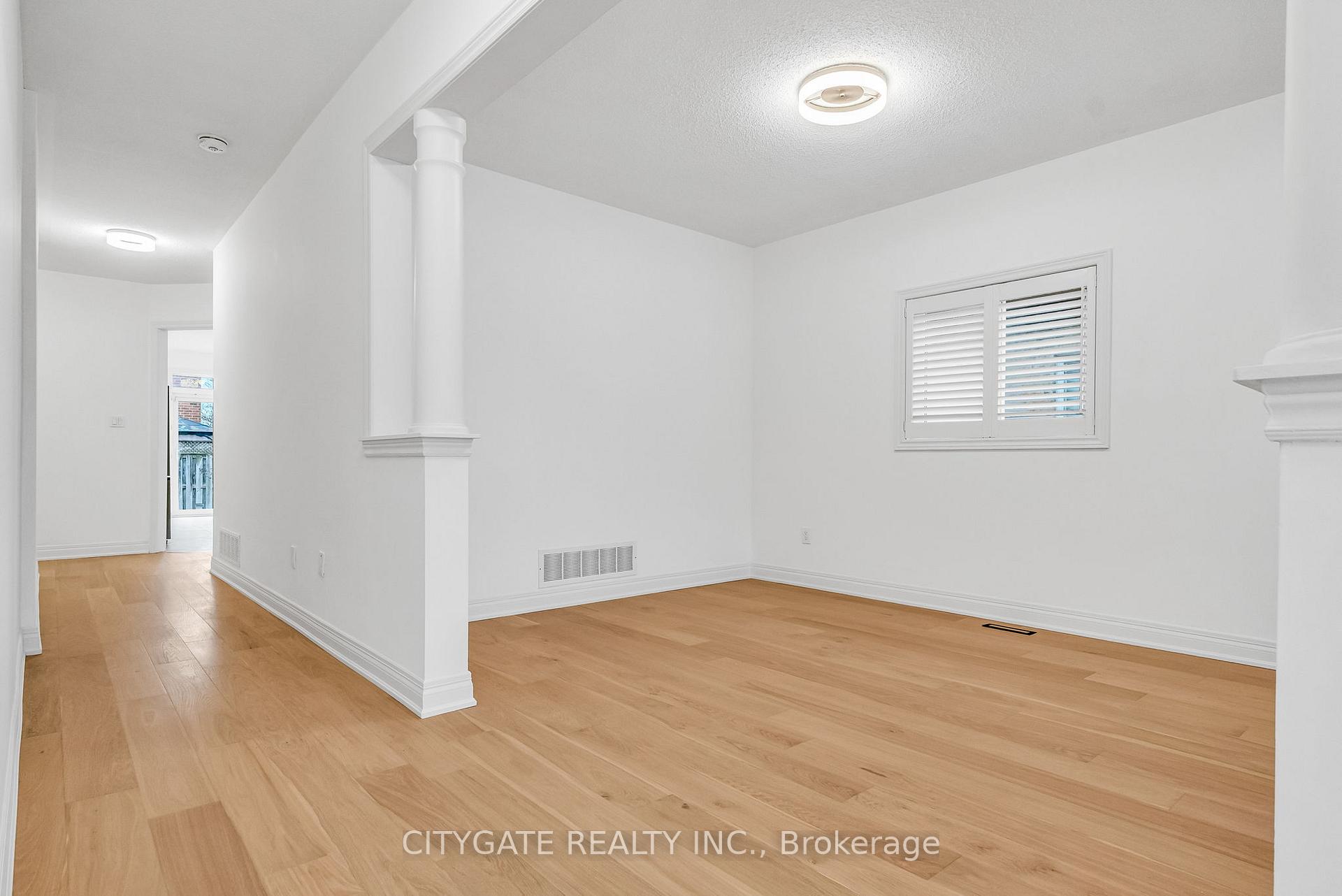 Photo 7 of 1057 Woodward Avenue, Milton, Dempsey — HOMEH