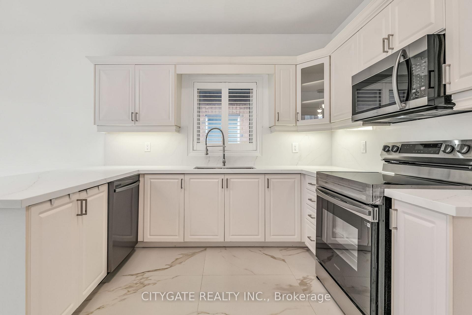 Photo 10 of 1057 Woodward Avenue, Milton, Dempsey — HOMEH