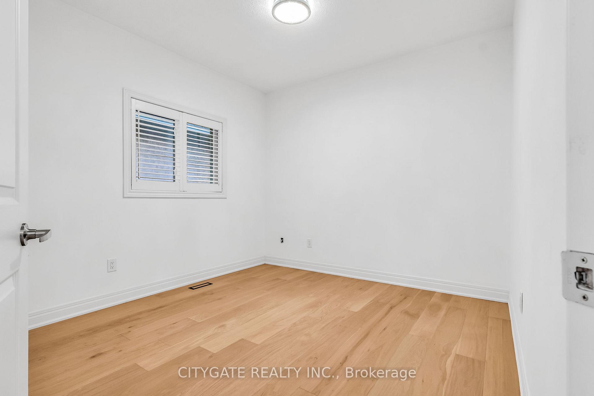 Photo 16 of 1057 Woodward Avenue, Milton, Dempsey — HOMEH