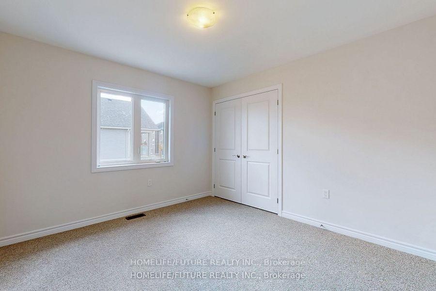 Photo 12 of 107 York Drive, Peterborough, Monaghan Ward 2 — HOMEH