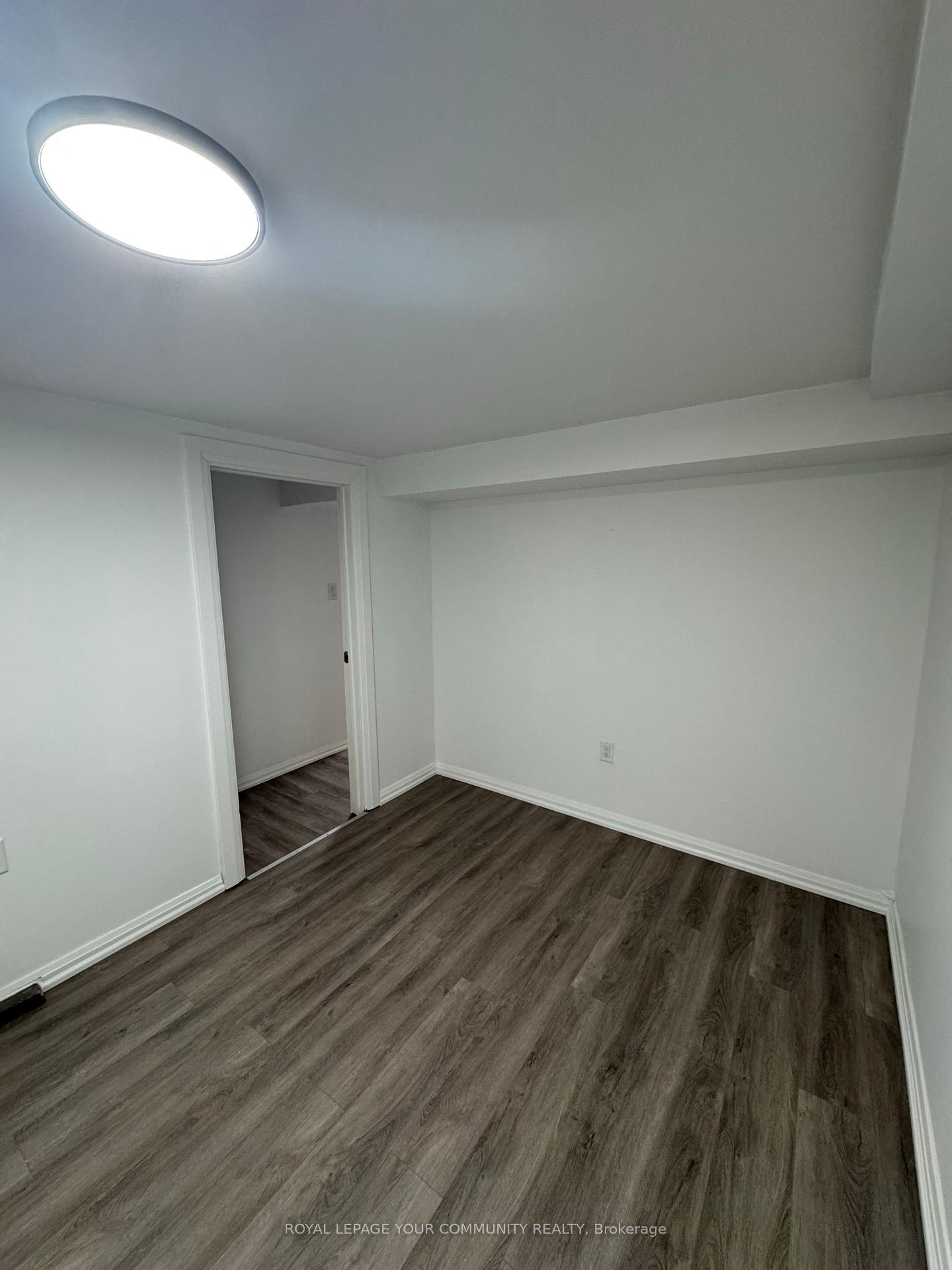 Photo 7 of 719 Kingfisher Drive N, Pickering, Bay Ridges — HOMEH
