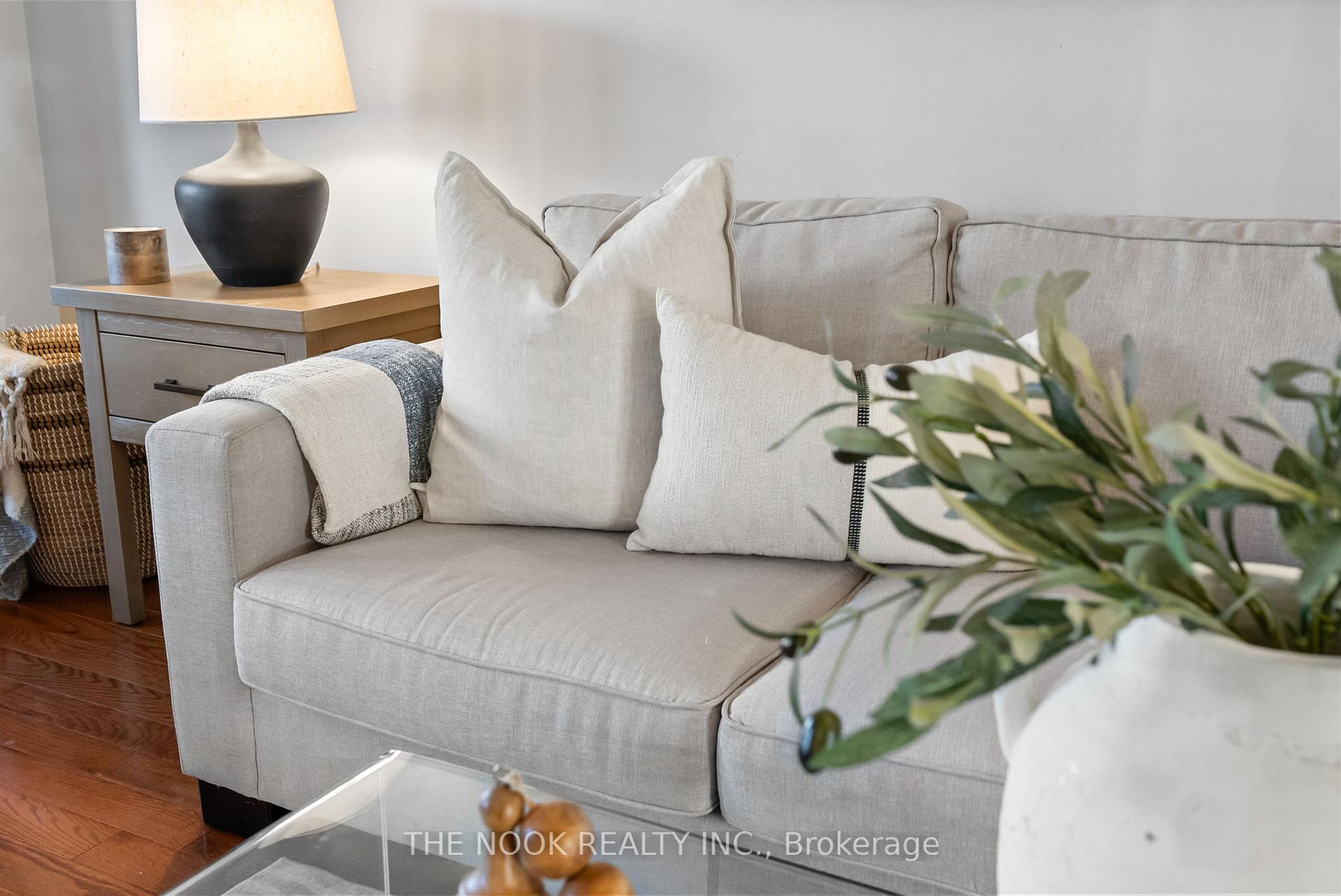 Photo 8 of 239 Hadley Woods Terrace, Milton, Dempsey — HOMEH