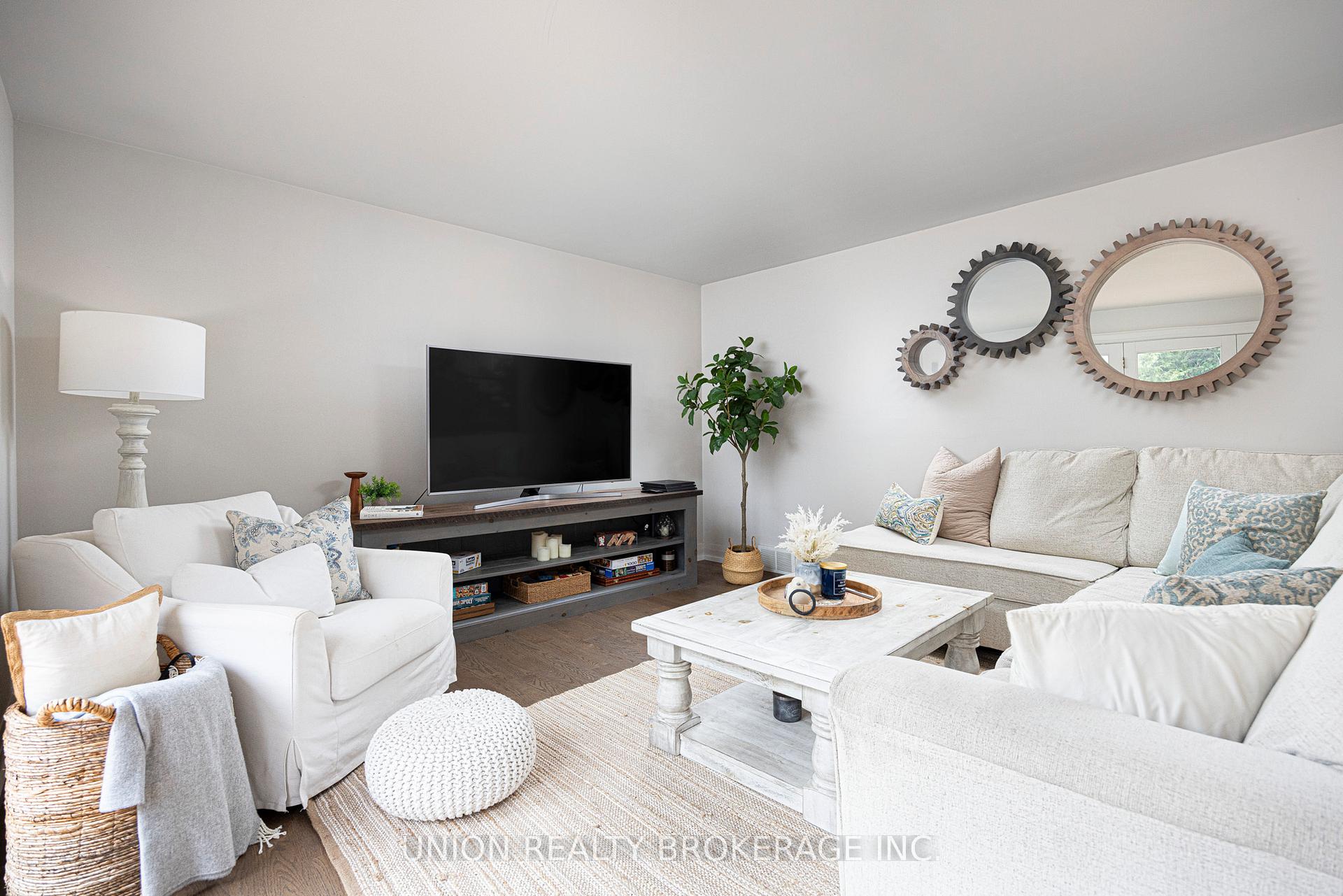 Photo 8 of 787 Glenmanor Drive, Oshawa, Northglen — HOMEH