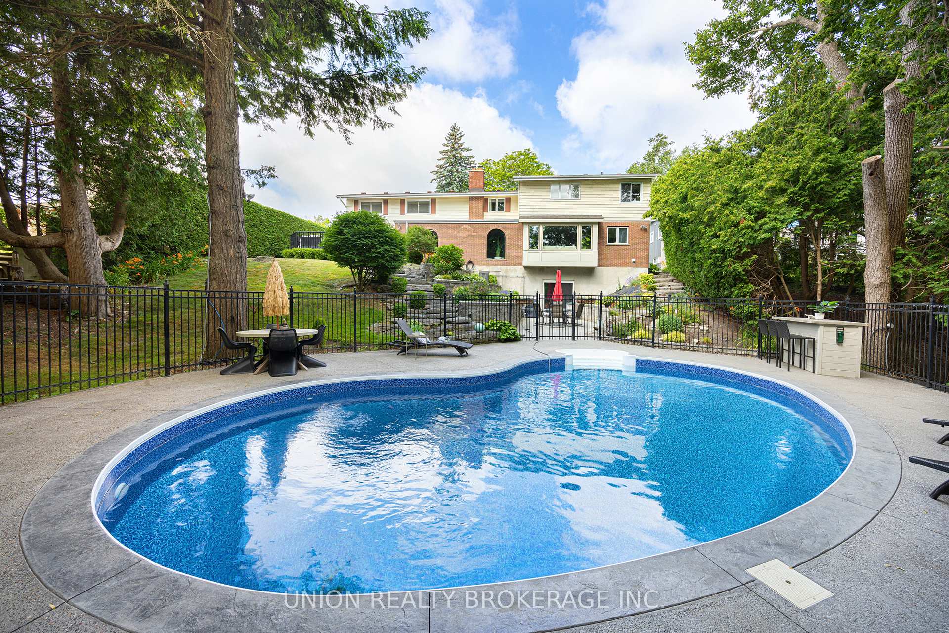 Photo 41 of 787 Glenmanor Drive, Oshawa, Northglen — HOMEH