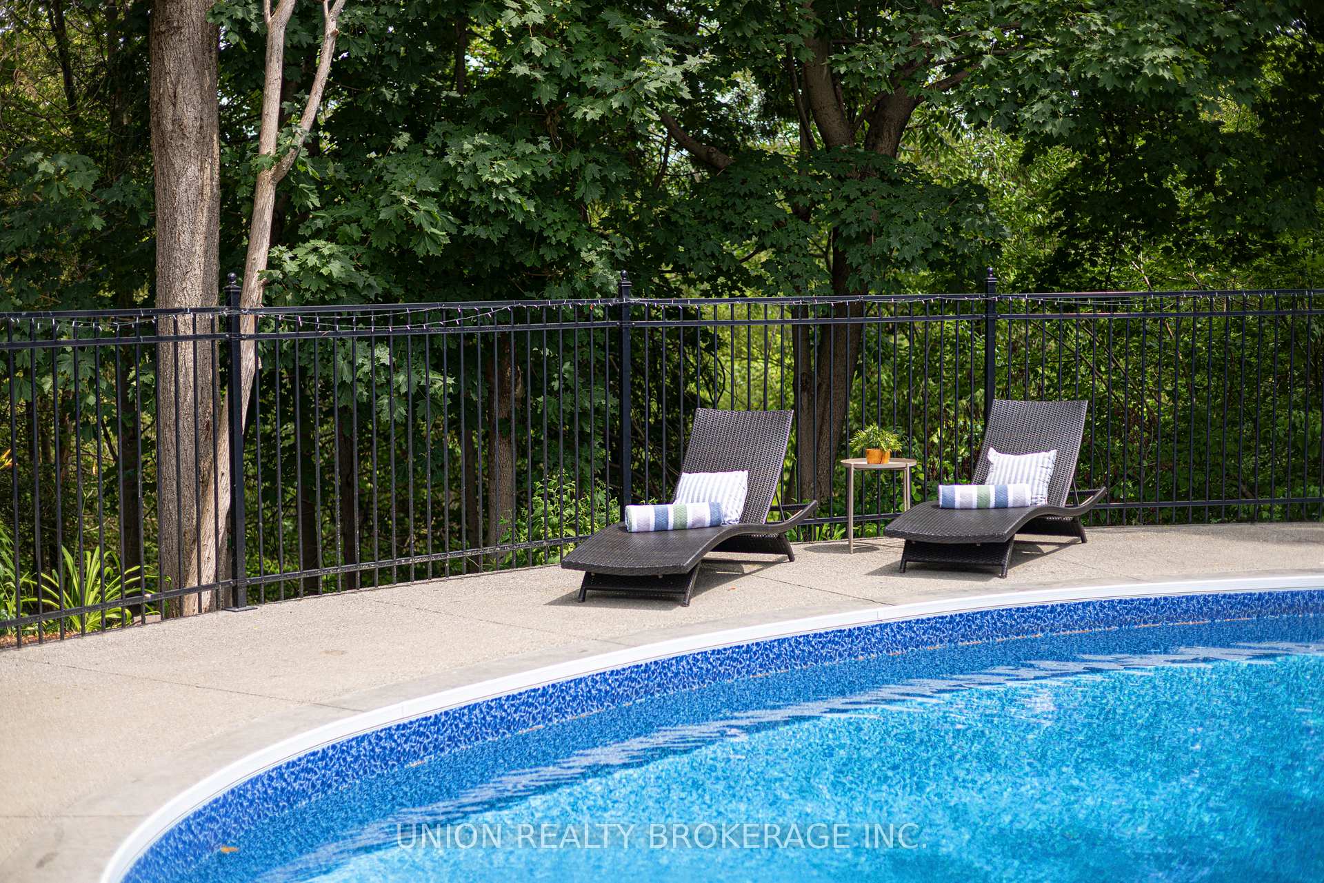 Photo 49 of 787 Glenmanor Drive, Oshawa, Northglen — HOMEH