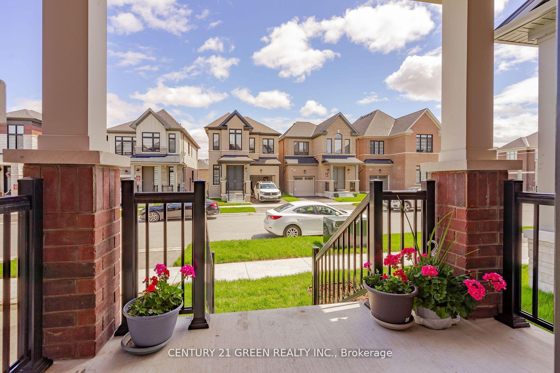 Photo 5 of 1090 Pisces Trail, Pickering, Rural Pickering — HOMEH