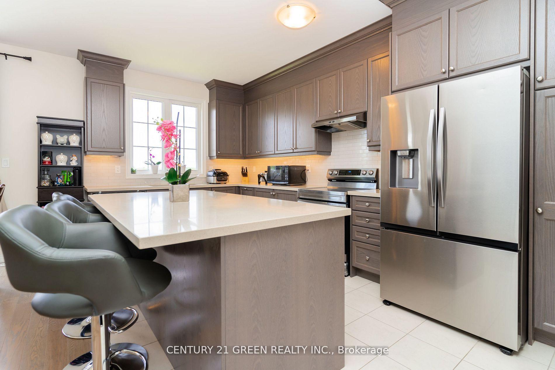 Photo 15 of 1090 Pisces Trail, Pickering, Rural Pickering — HOMEH