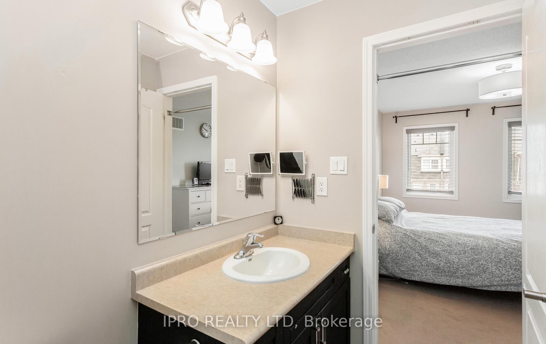Photo 30 of 929 Nadalin Heights, Milton, Willmott — HOMEH