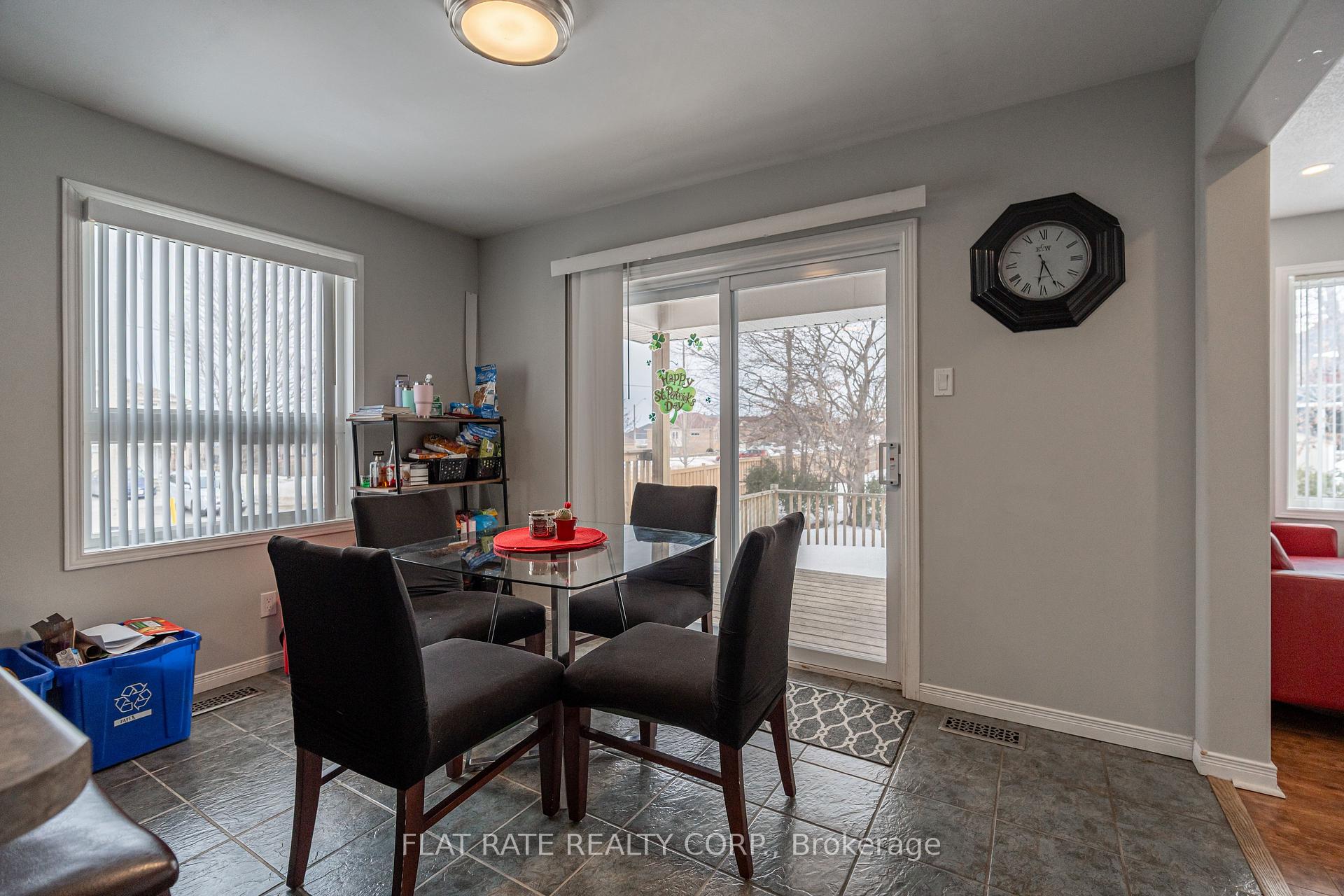 Photo 8 of Unit UPPER, 2512 Keitel Drive, Peterborough, Monaghan Ward 2 — HOMEH