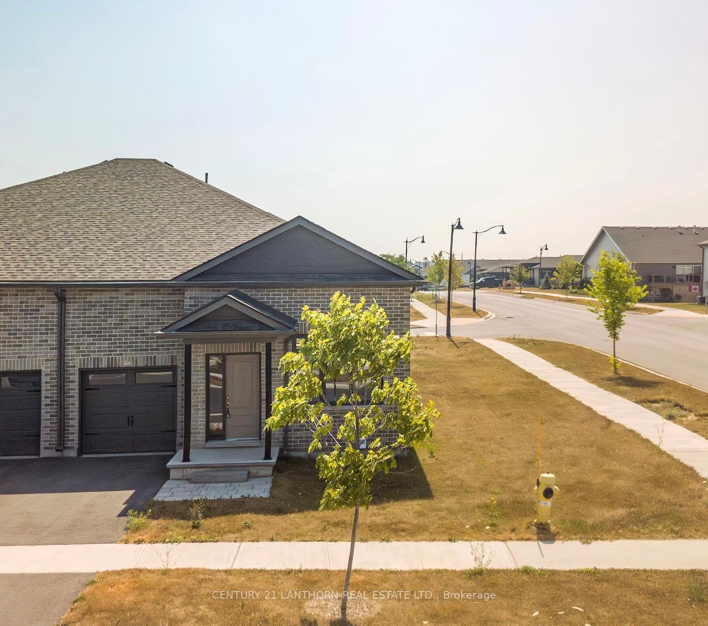 Photo 3 of 64 Markland Avenue, Prince Edward County, Picton Ward — HOMEH