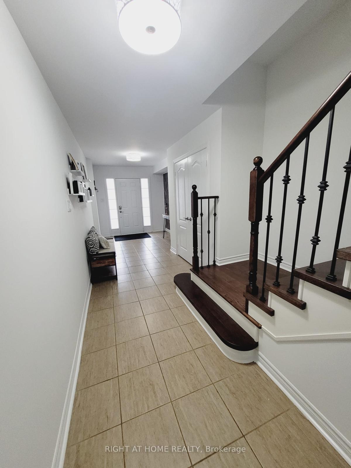 Photo 4 of 1575 Bruny Avenue, Pickering, Duffin Heights — HOMEH