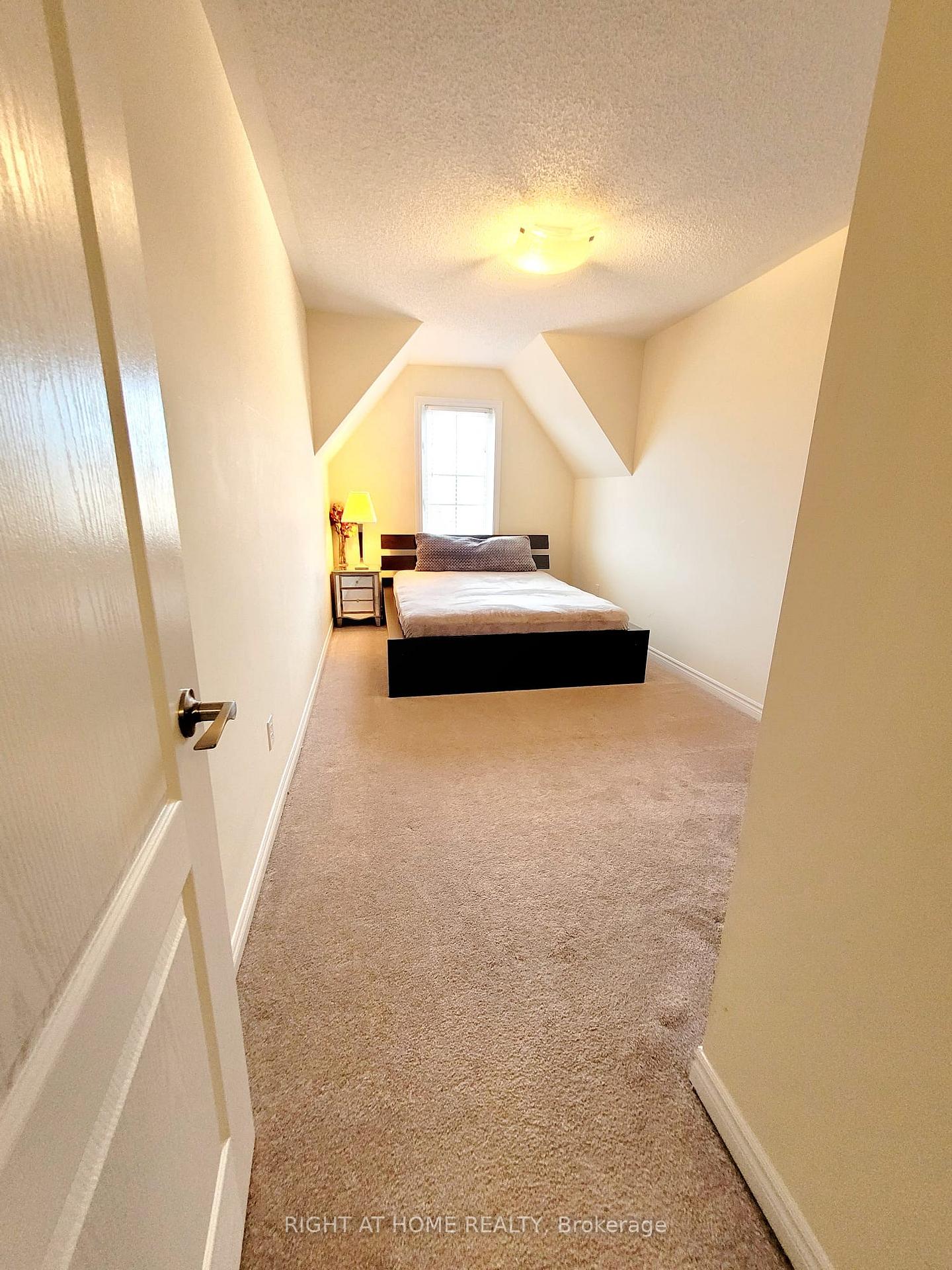 Photo 24 of 1575 Bruny Avenue, Pickering, Duffin Heights — HOMEH