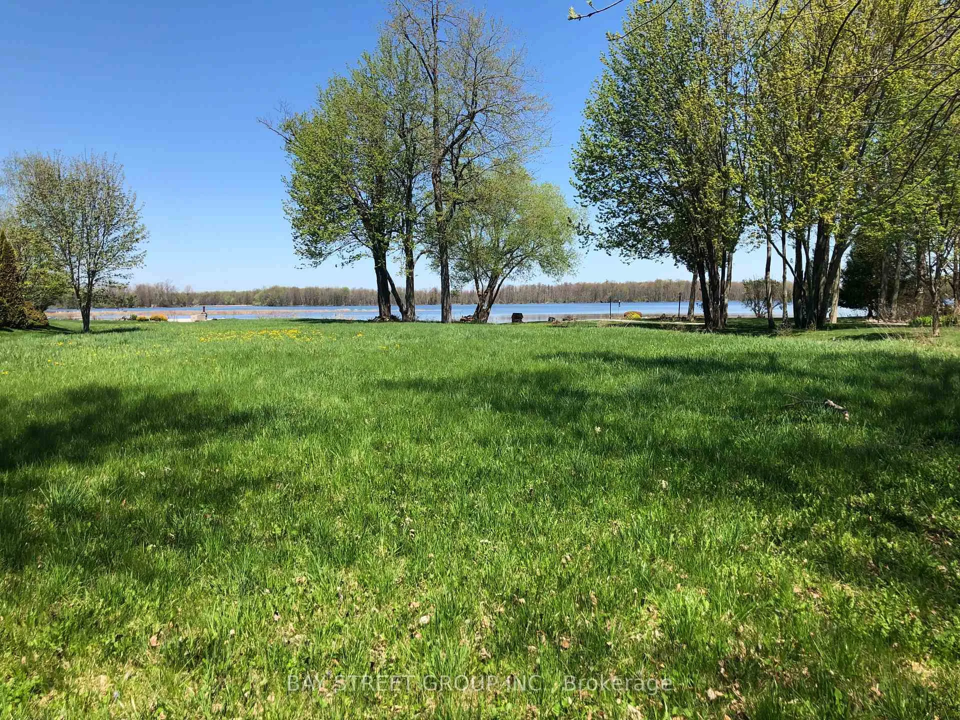 Photo 11 of 172 Bayshore Drive, Ramara, Brechin — HOMEH