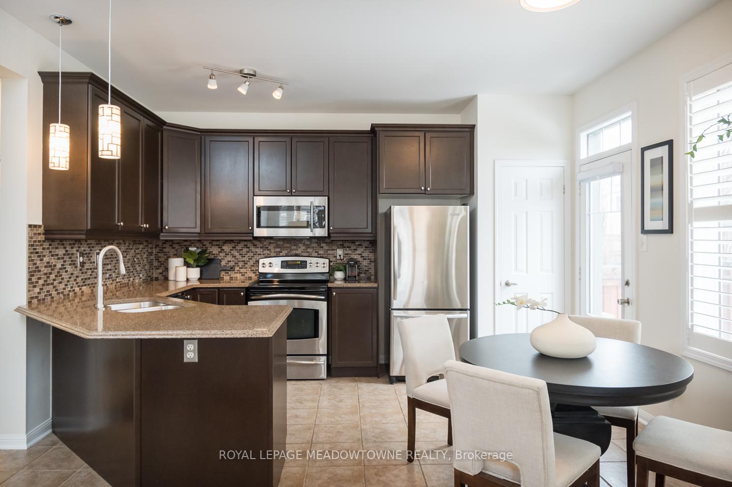Photo 18 of 390 Inman Heights, Milton, Scott — HOMEH