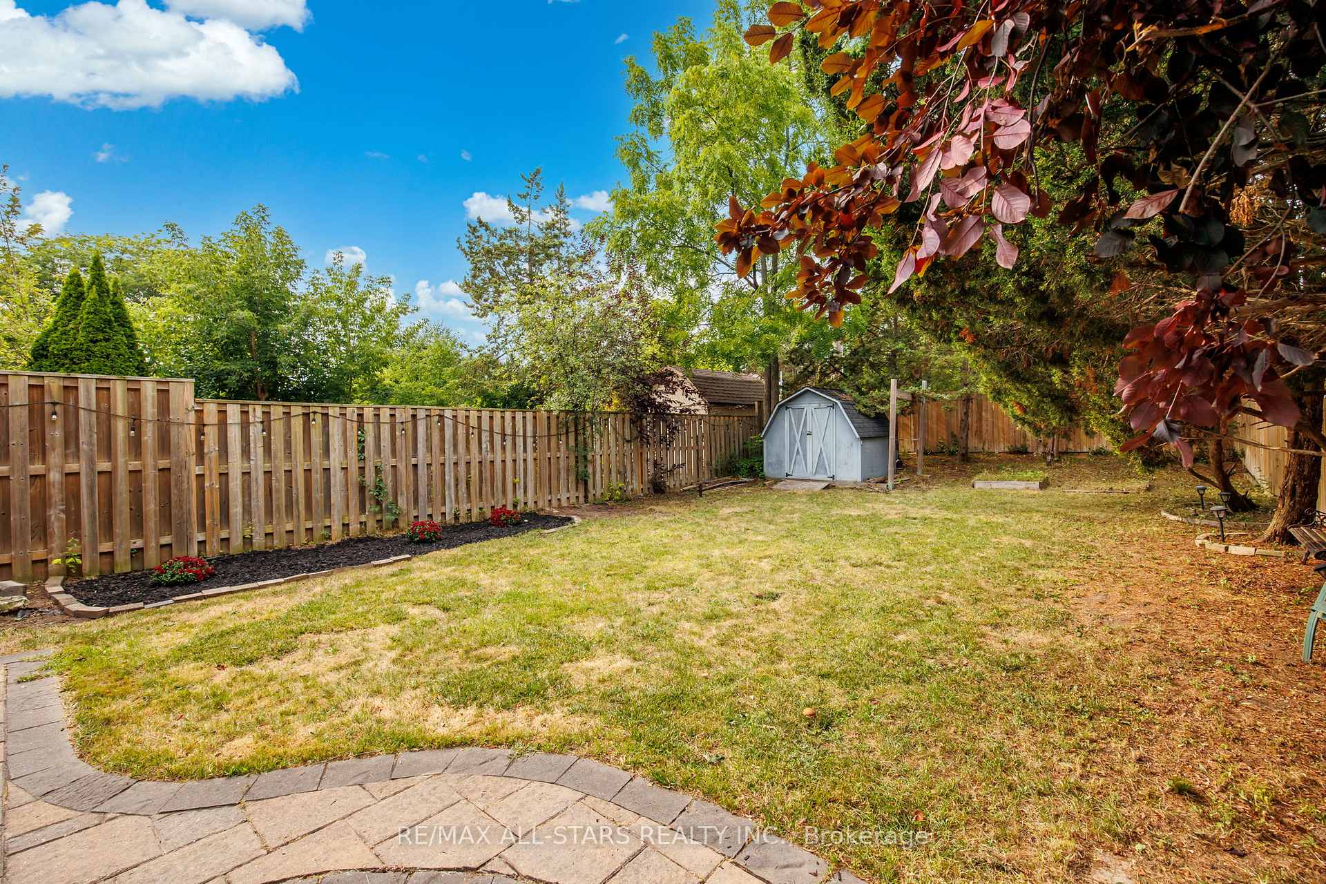 Photo 15 of 1247 Canborough Crescent, Pickering, Liverpool — HOMEH