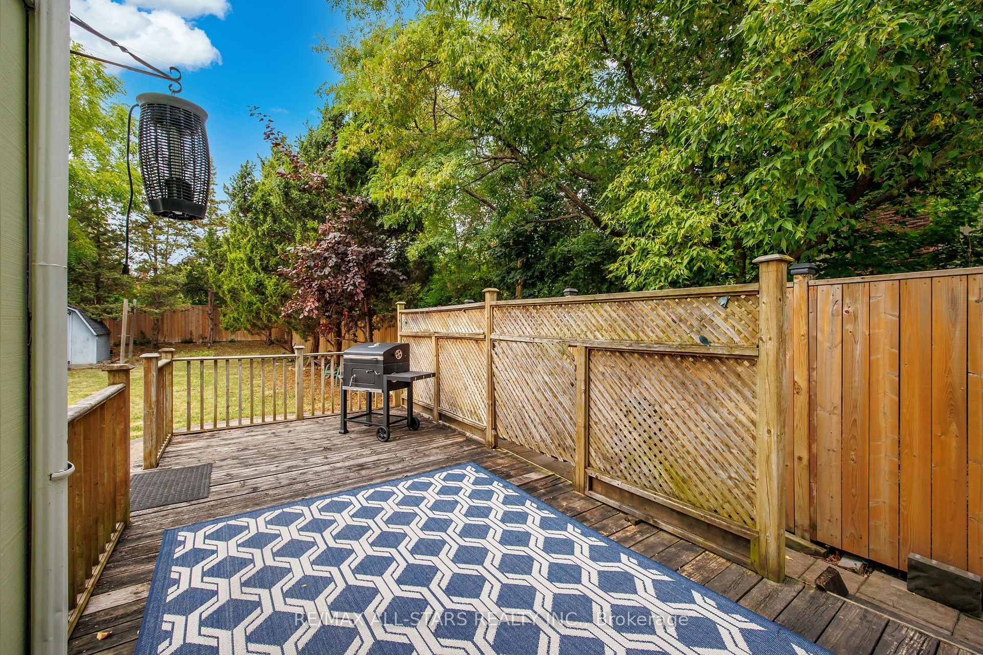 Photo 38 of 1247 Canborough Crescent, Pickering, Liverpool — HOMEH